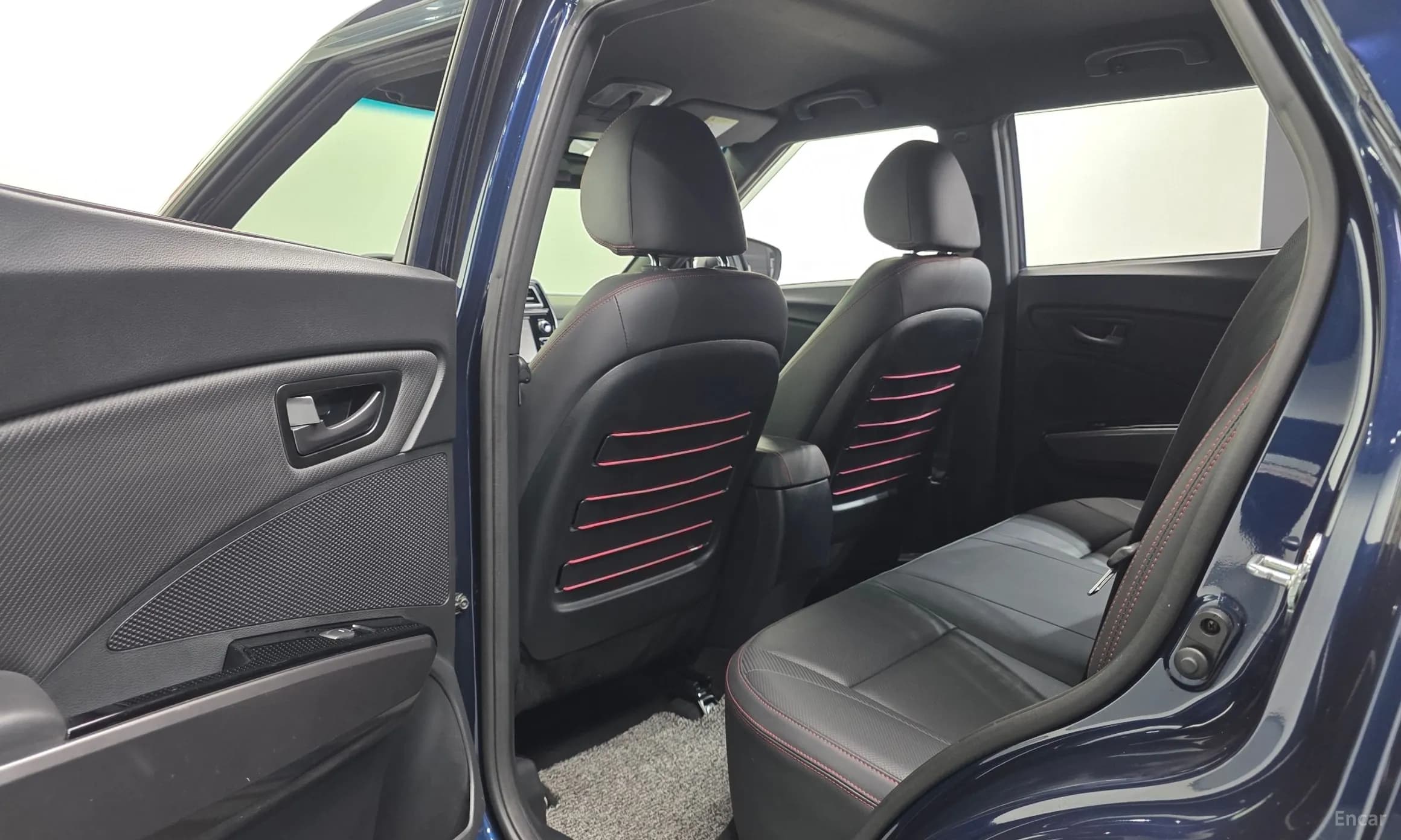 Berry New Tivoli