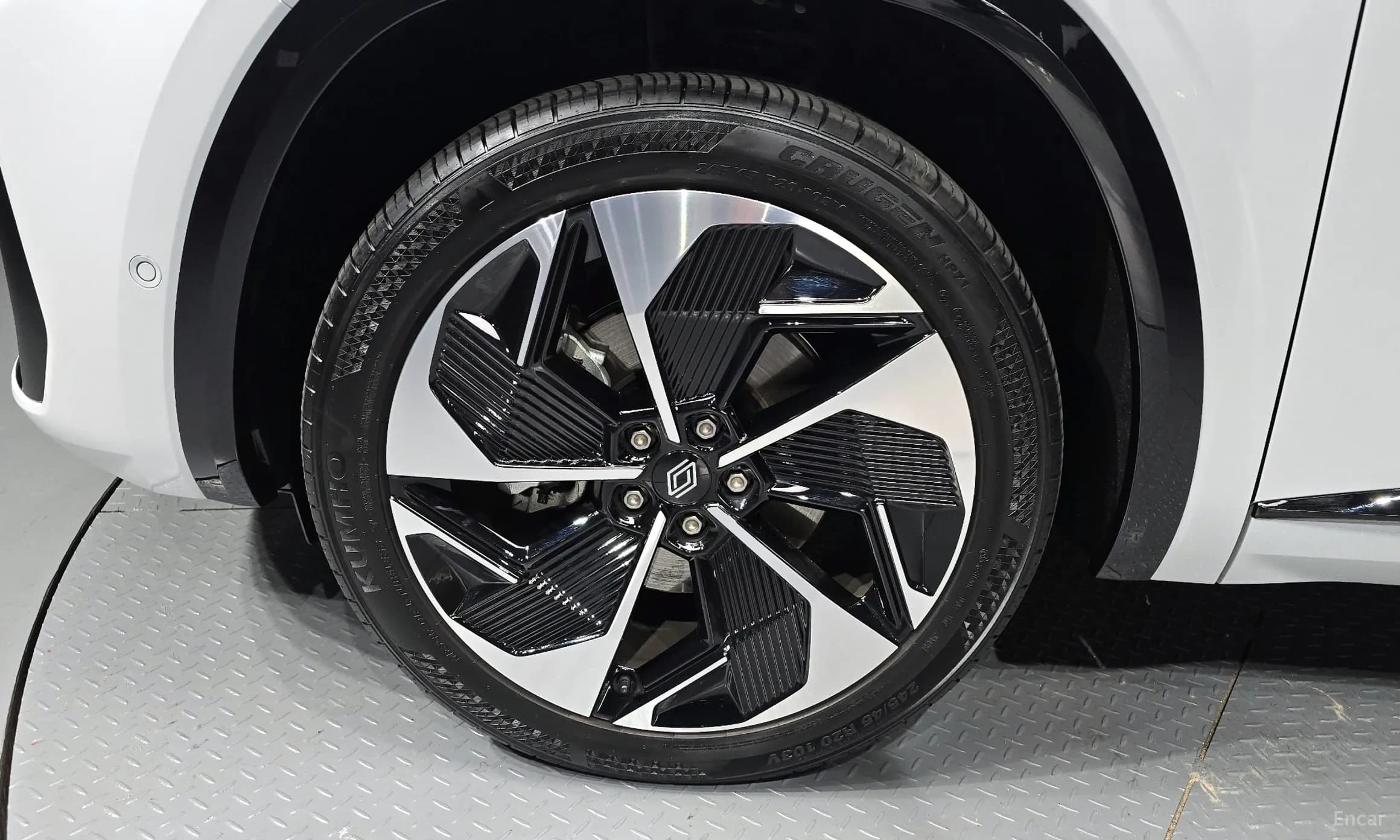 Grang Koleos