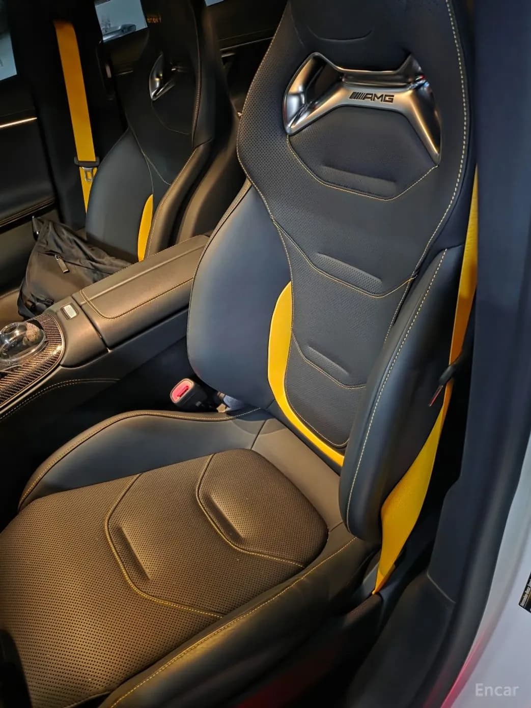 E-Class W214