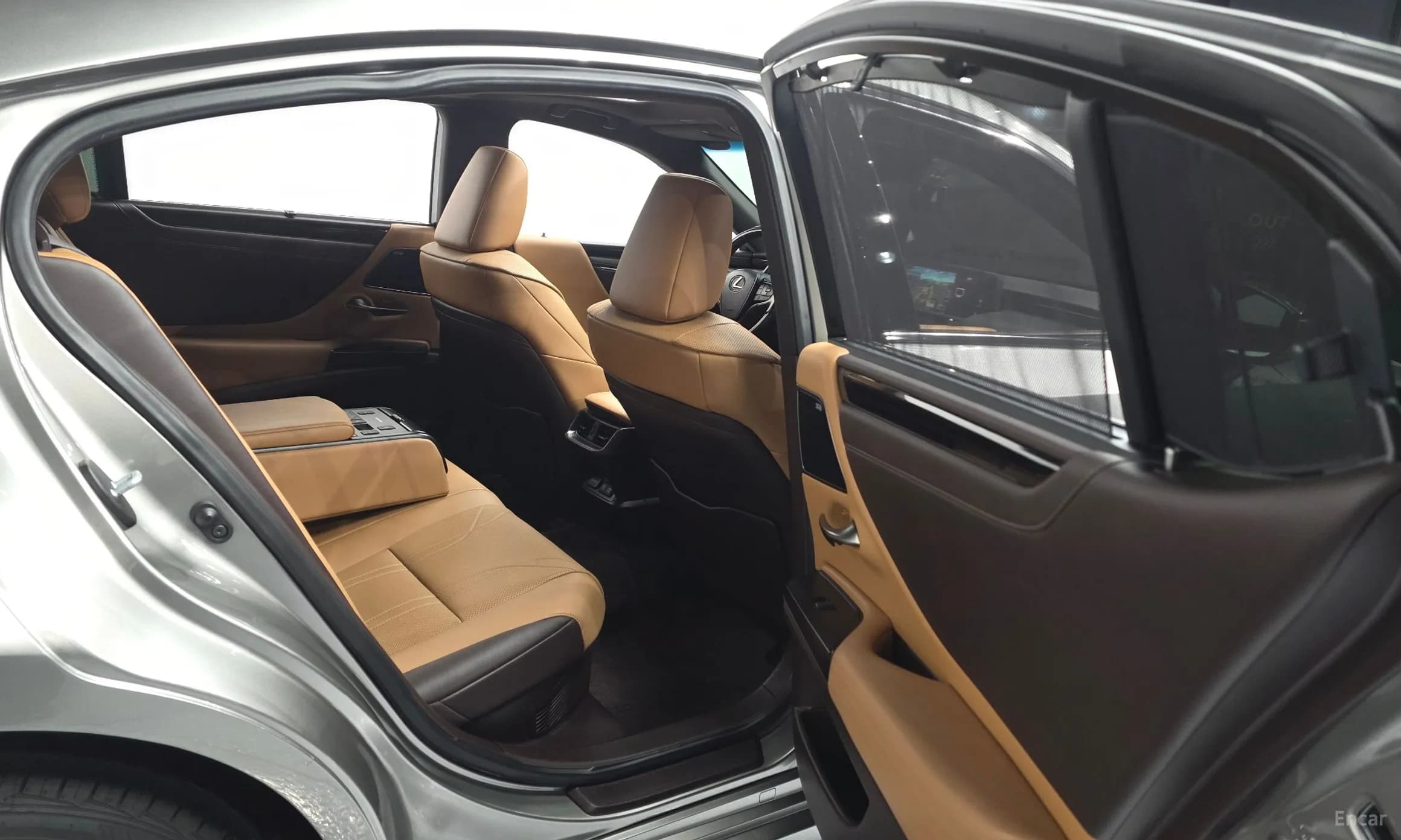 ES300h 7th Generation