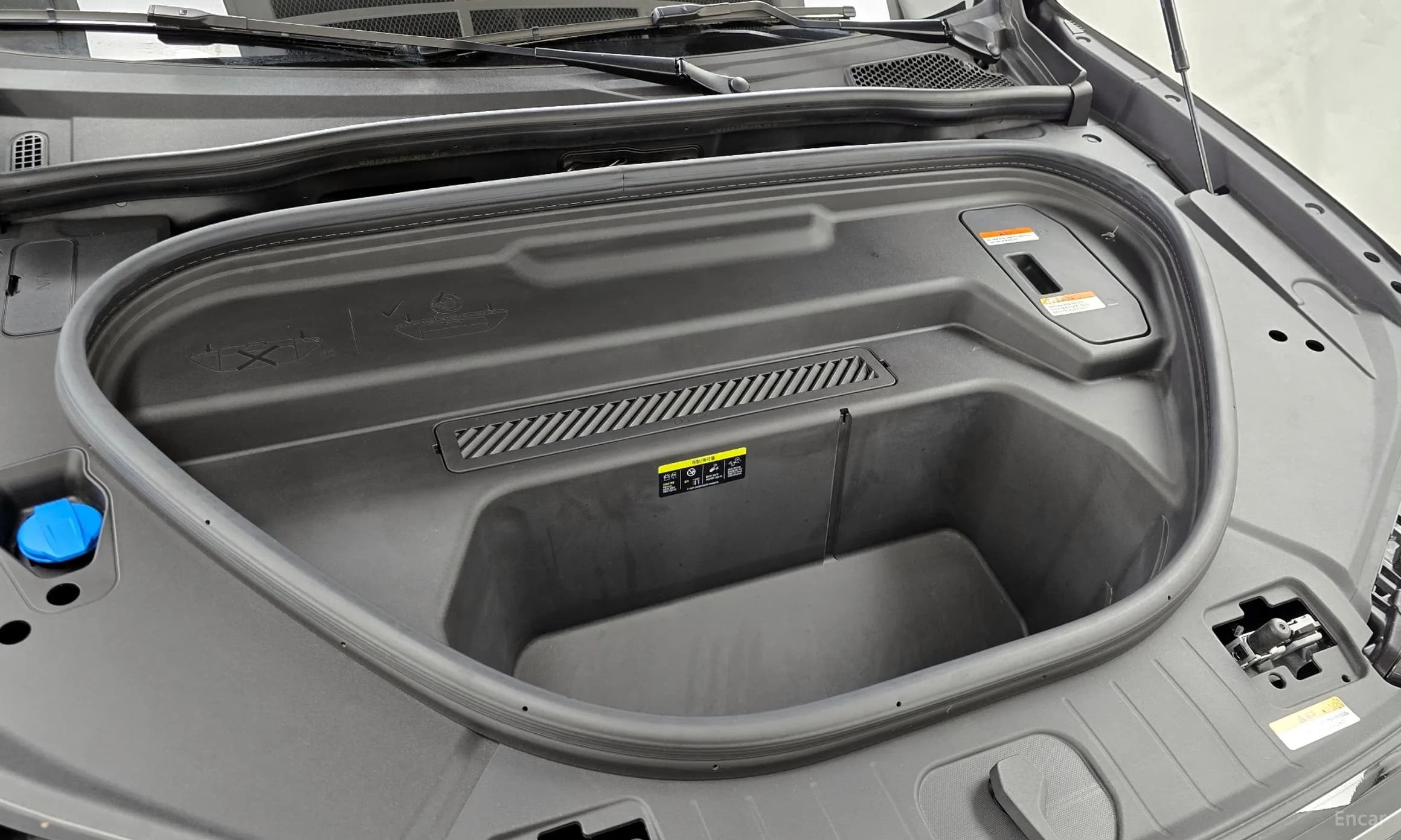 Q6 e-tron (GF)