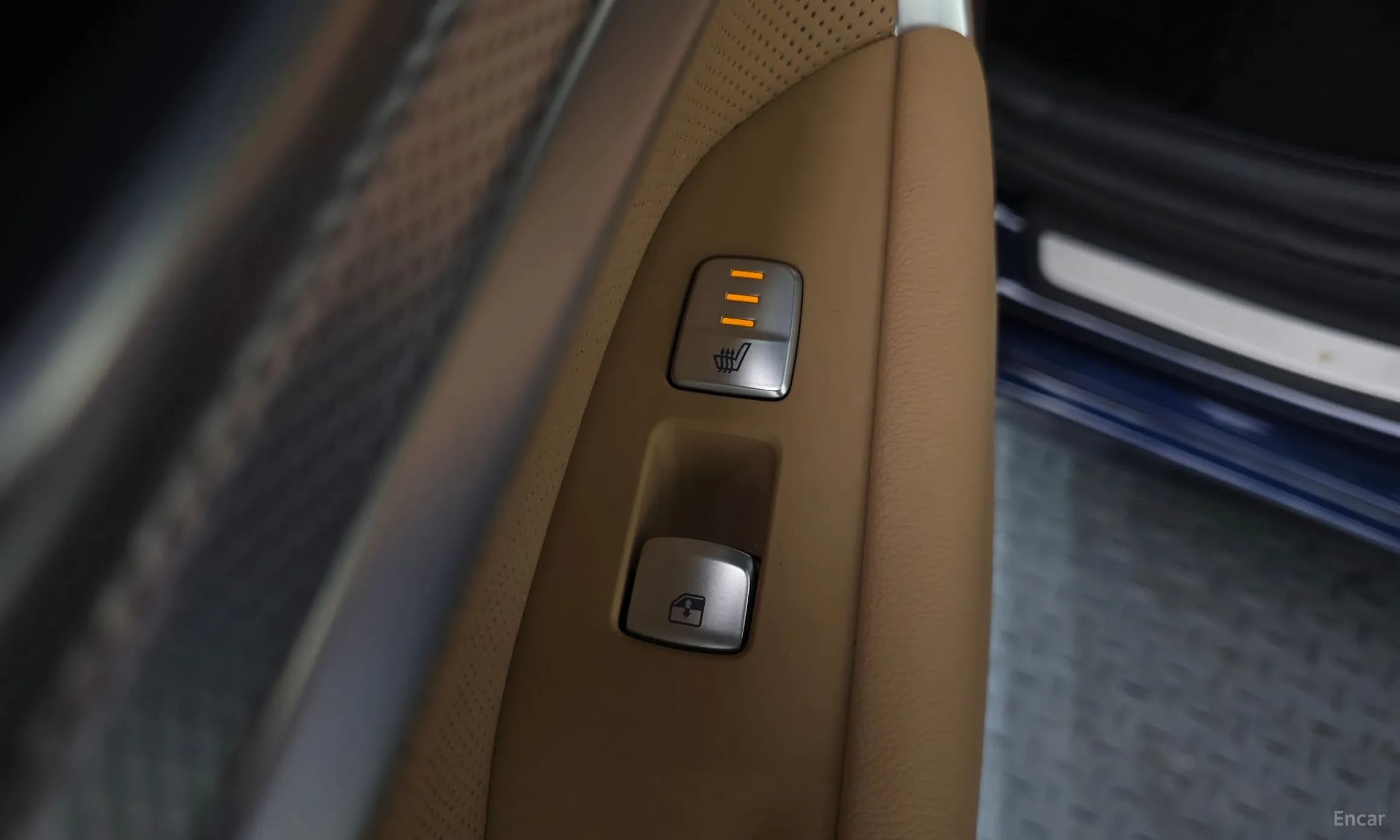 G70