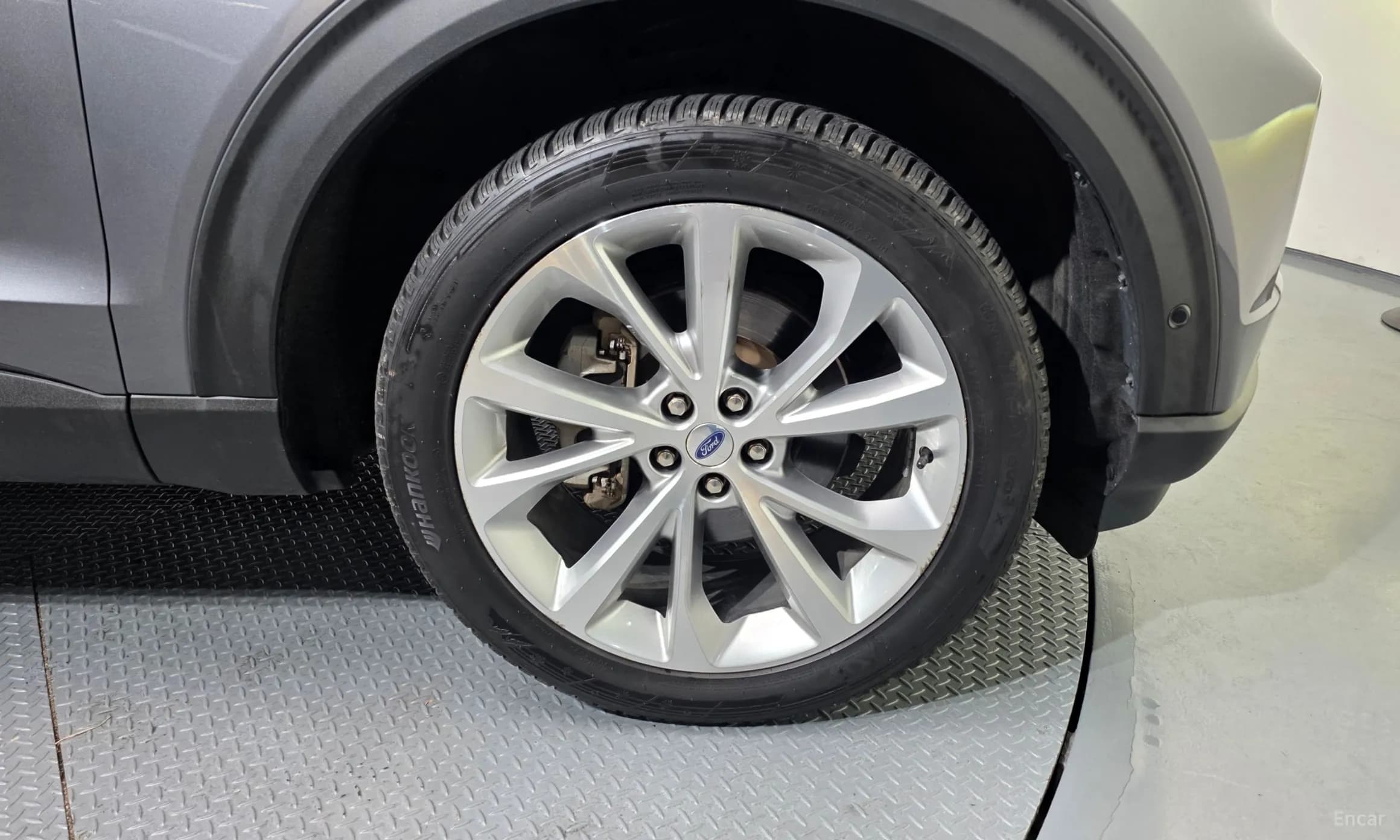 Explorer 6th Generation