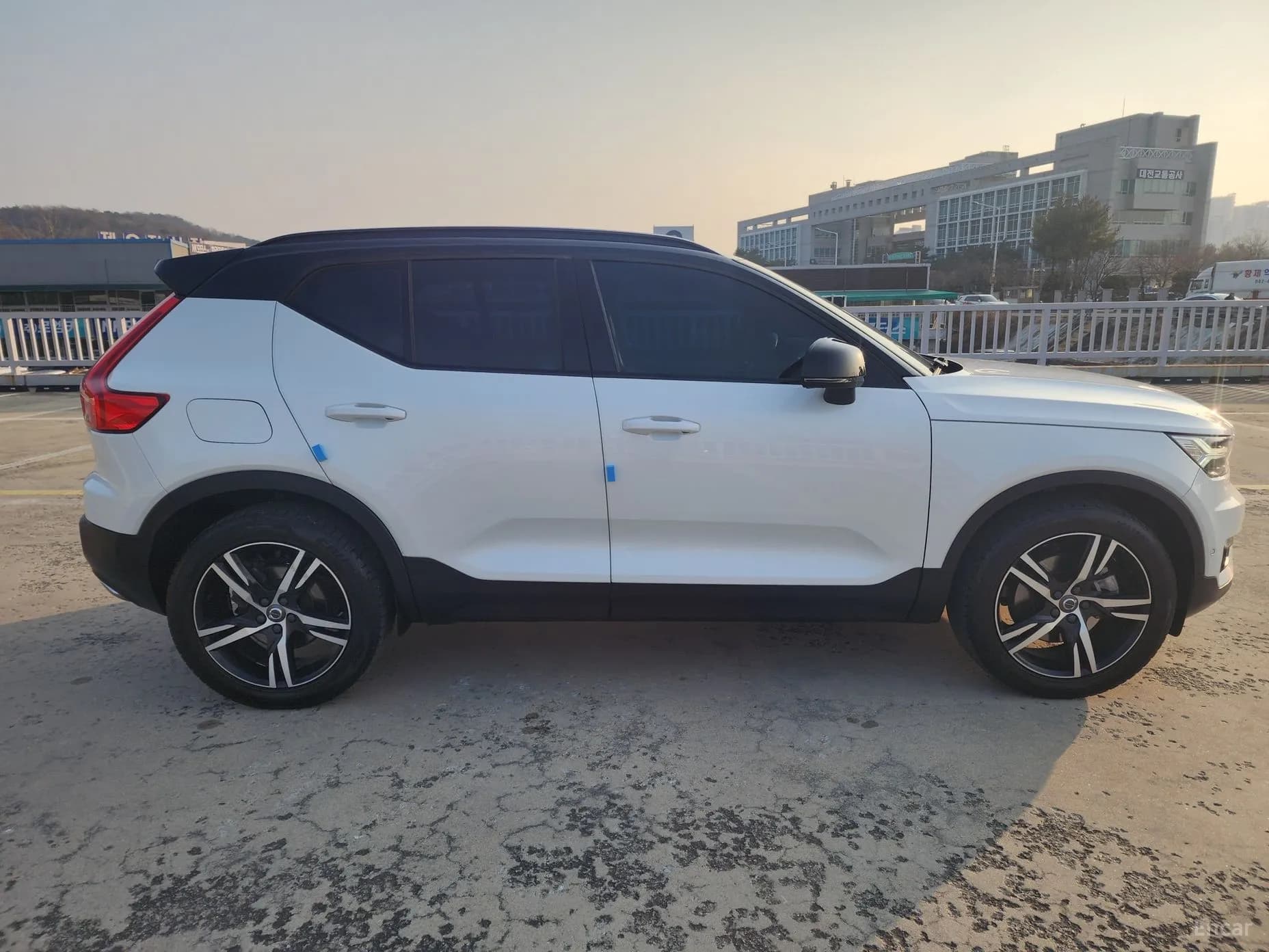 XC40