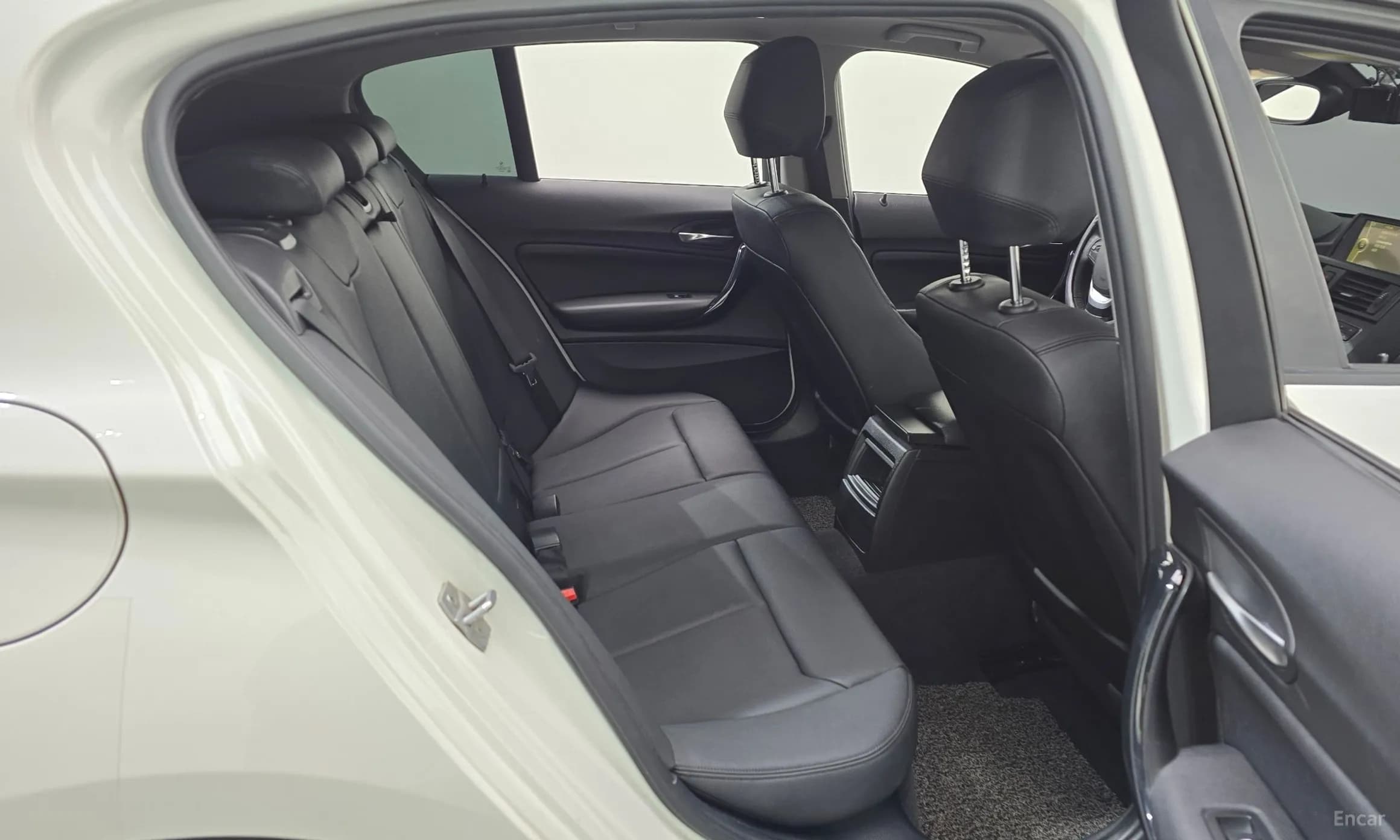 1 Series (F20)