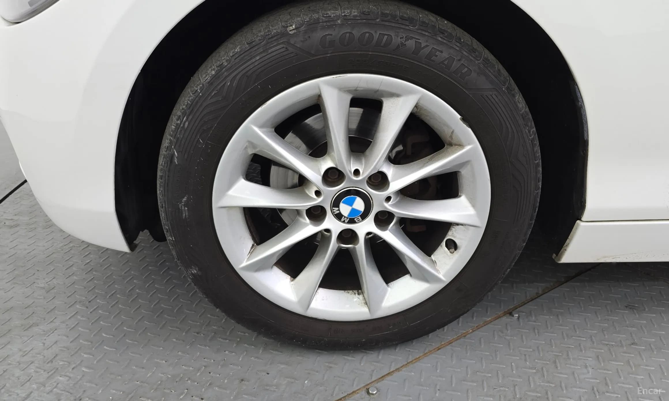 1 Series (F20)