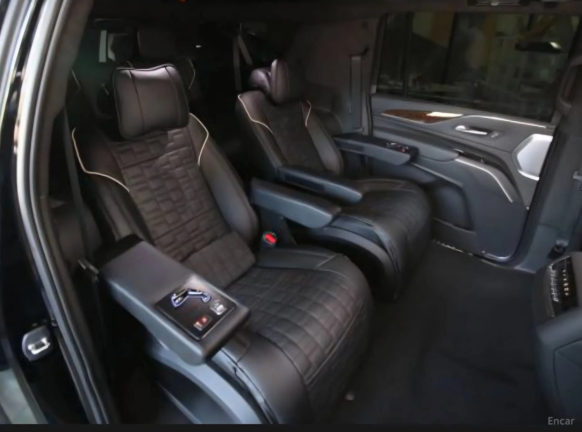 Escalade 5th Generation