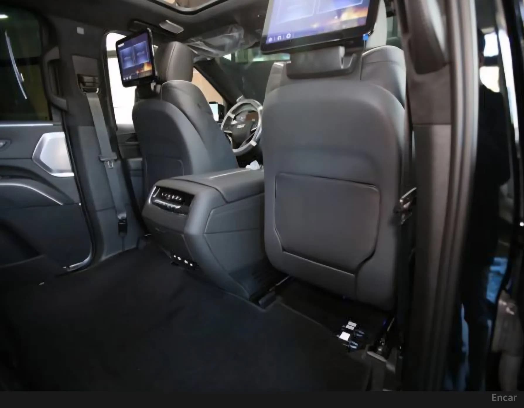 Escalade 5th Generation