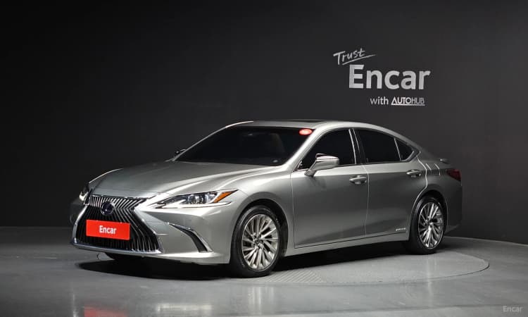 ES300h 7th Generation