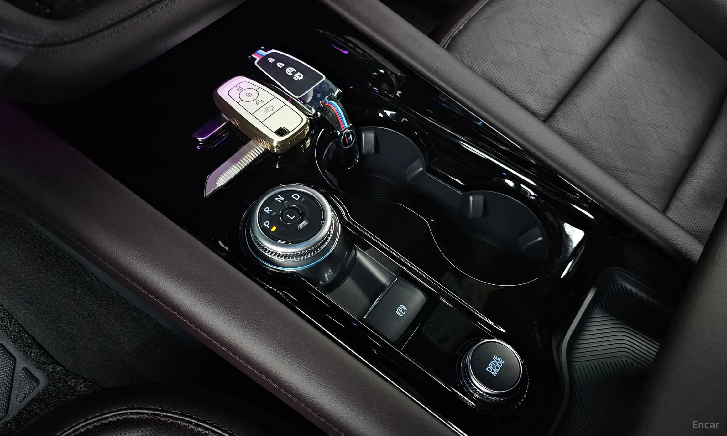 Explorer 6th Generation