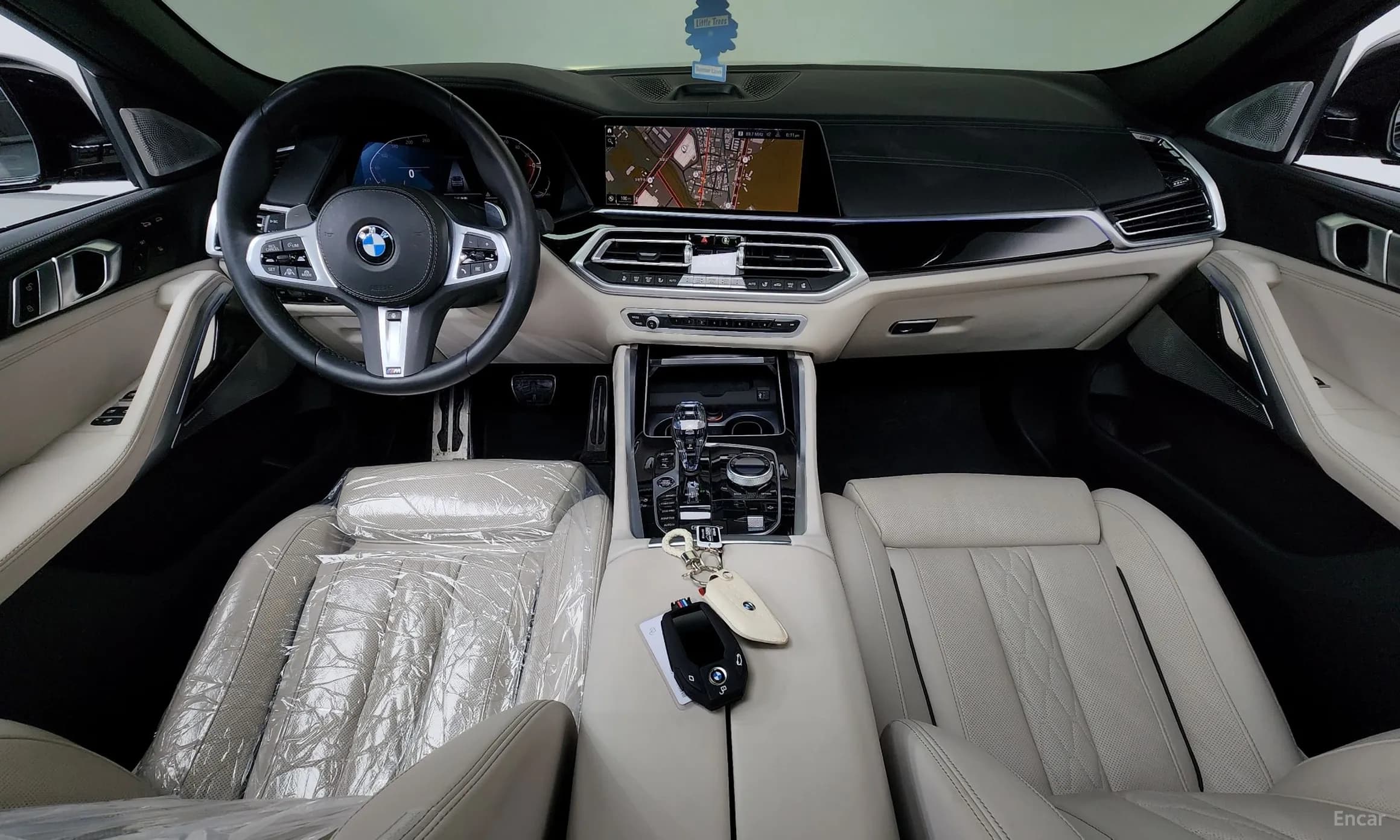 X6 (G06)
