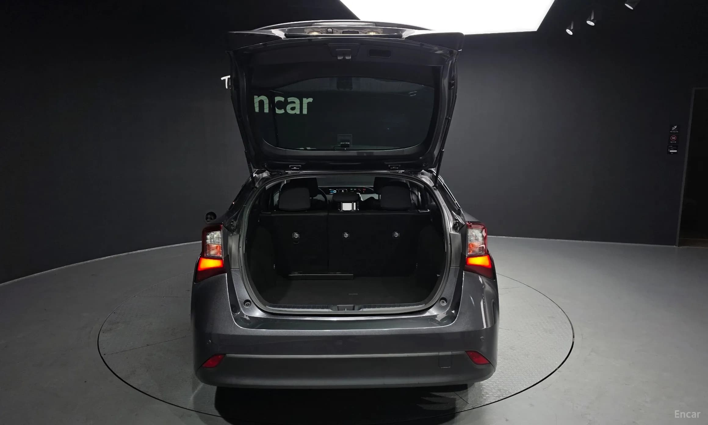 Prius 4th Generation