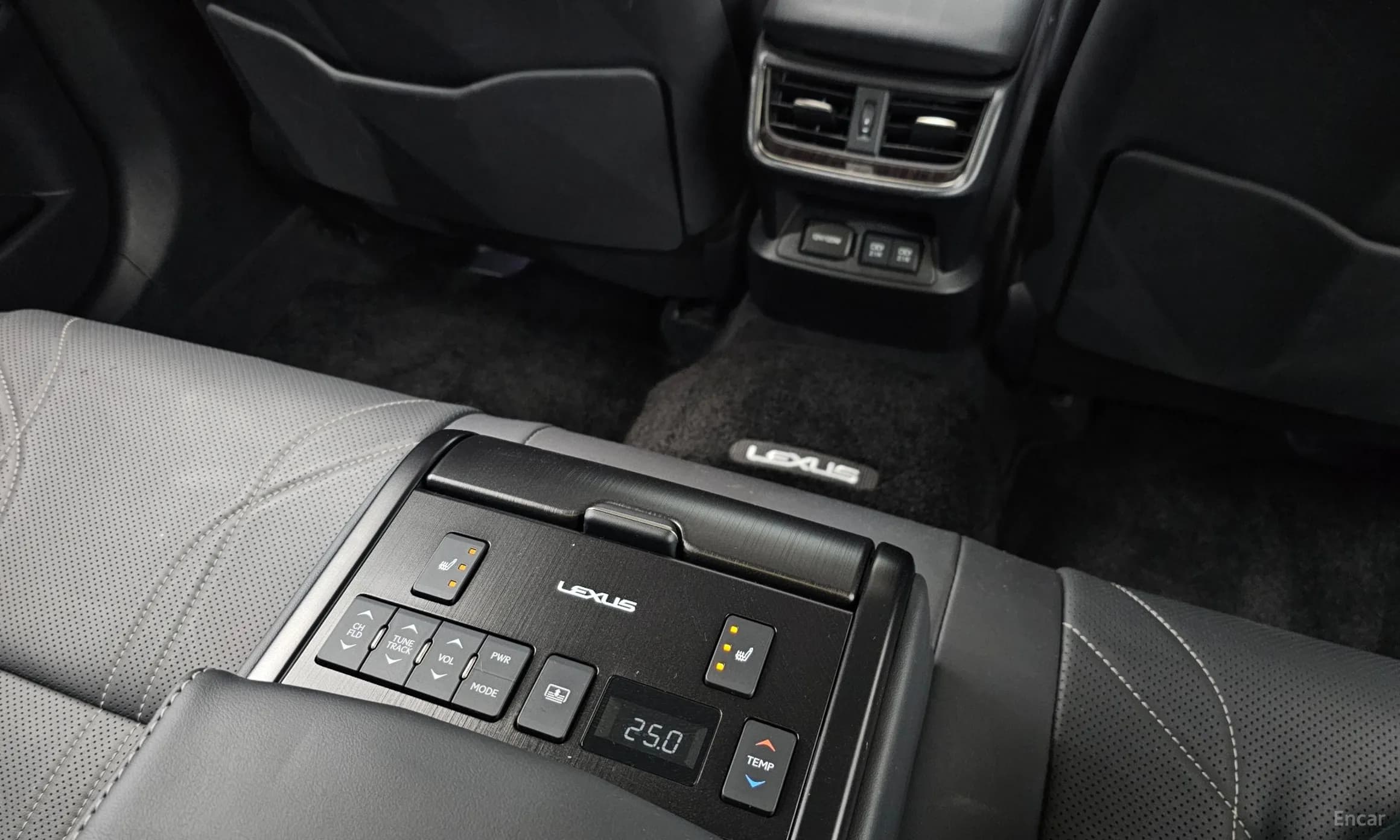 ES300h 7th Generation