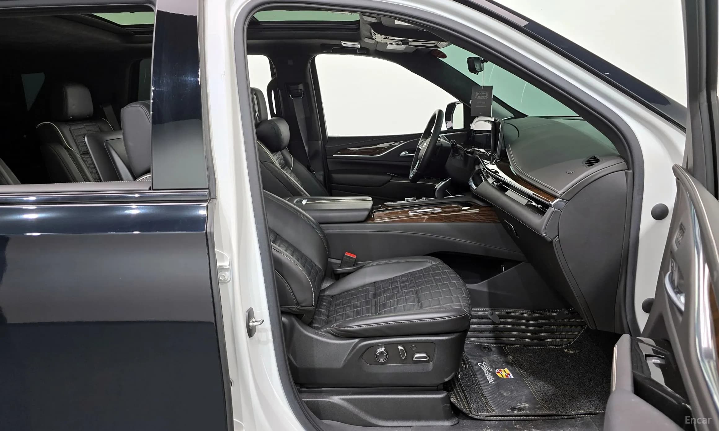 Escalade 5th Generation