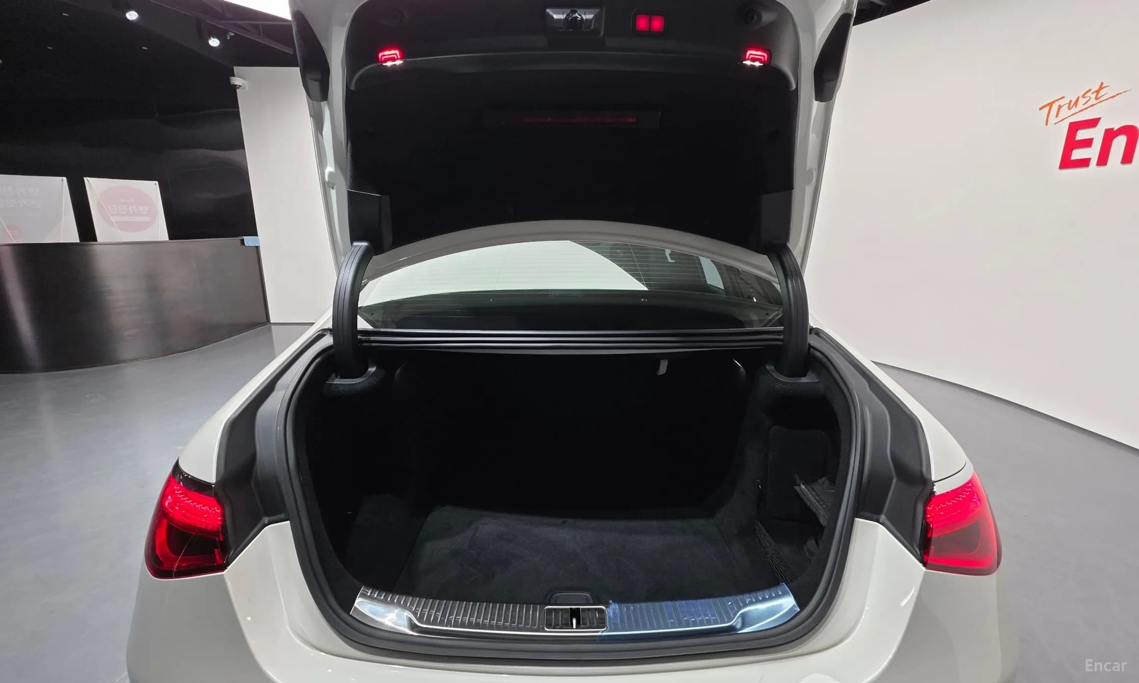 S-Class W223