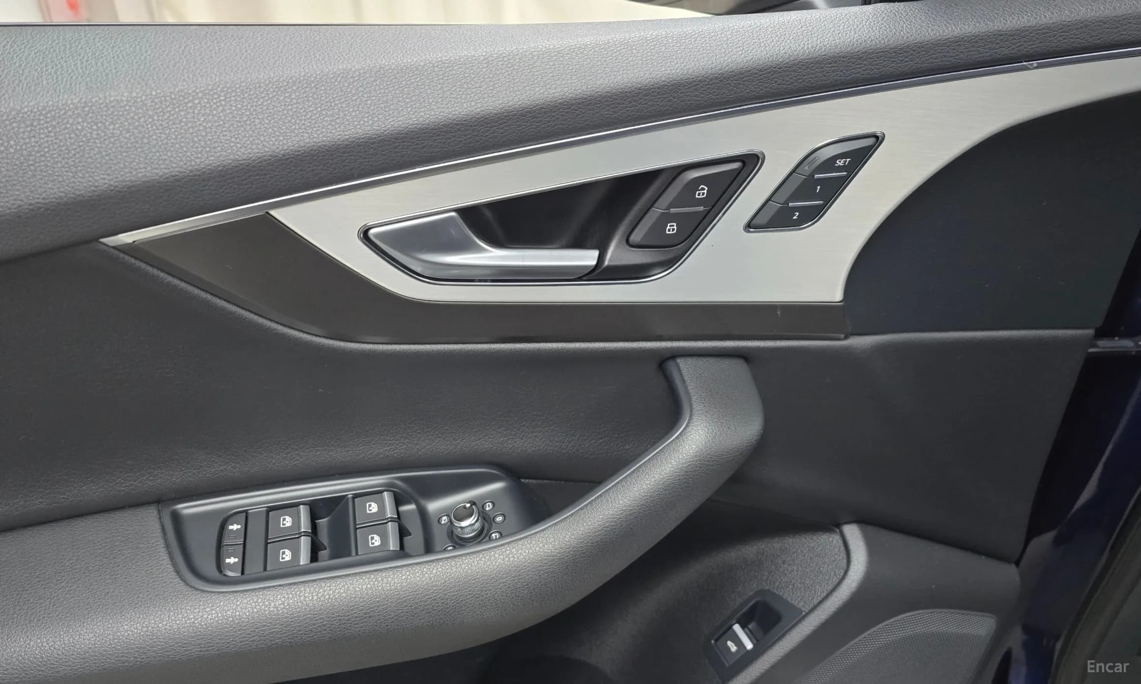 Q7 (4M)