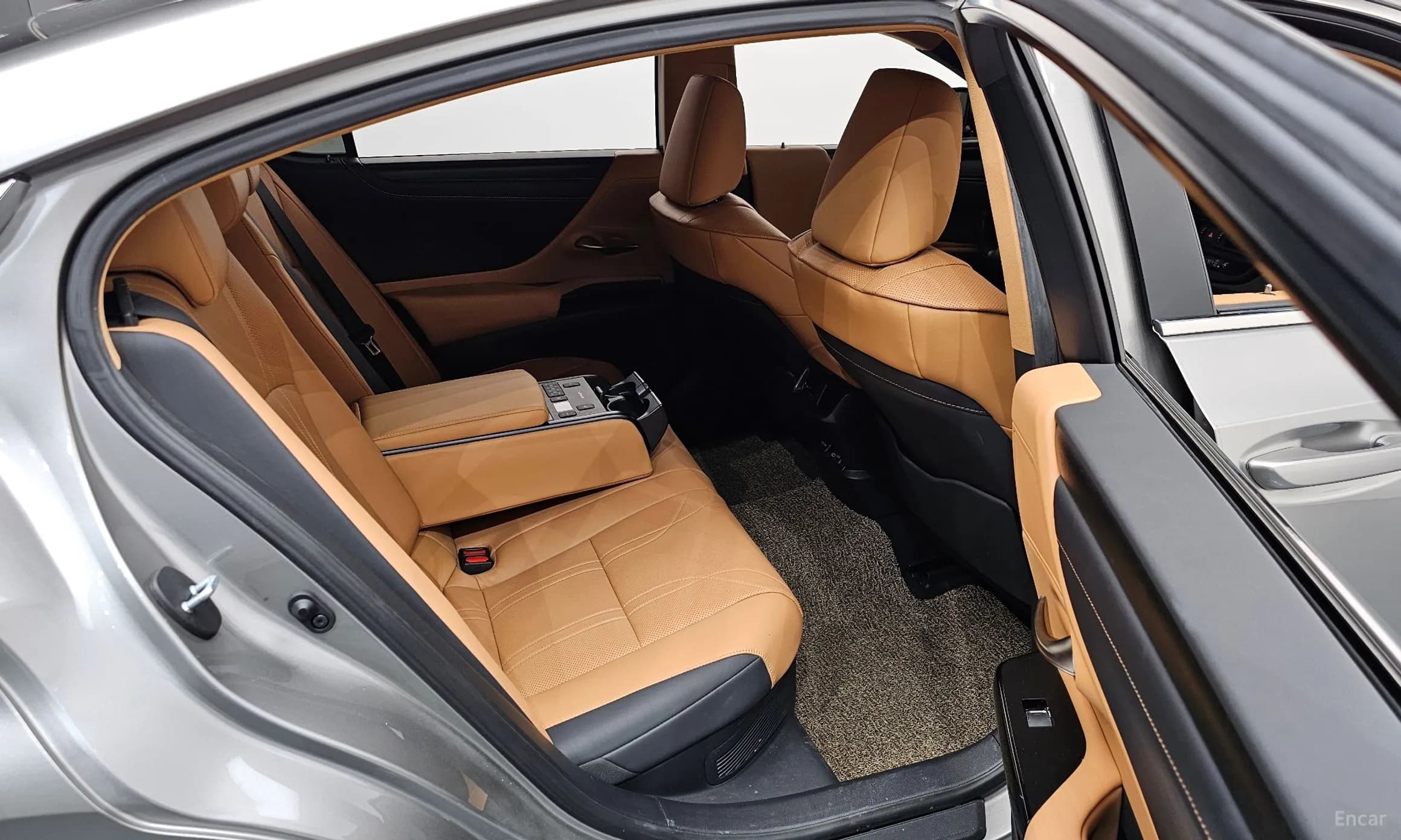 ES300h 7th Generation