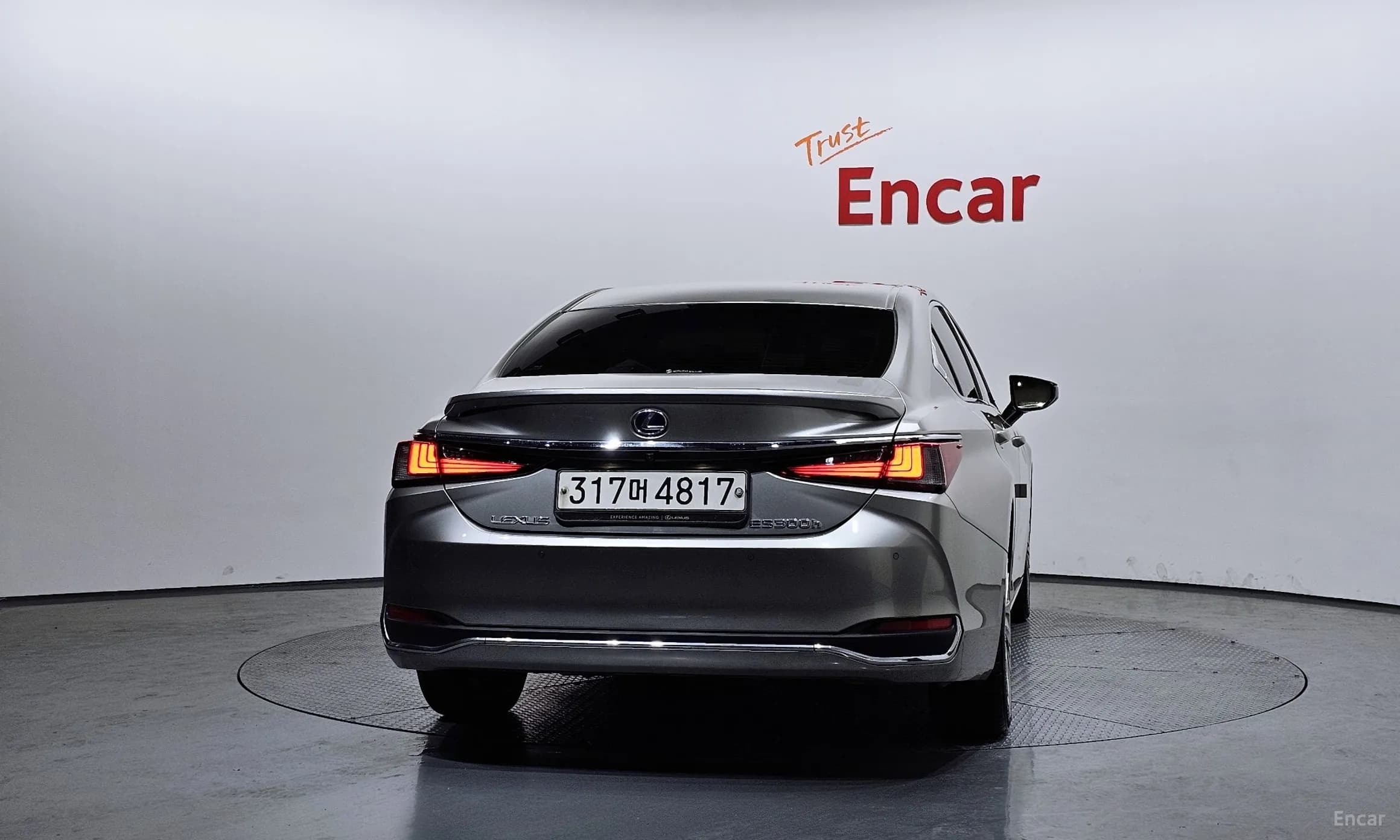 ES300h 7th Generation