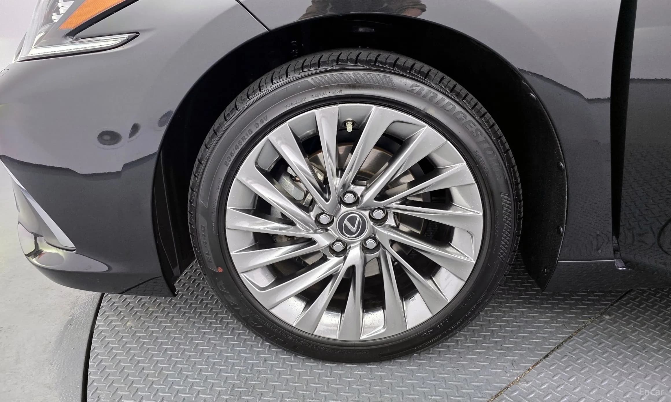 ES300h 7th Generation