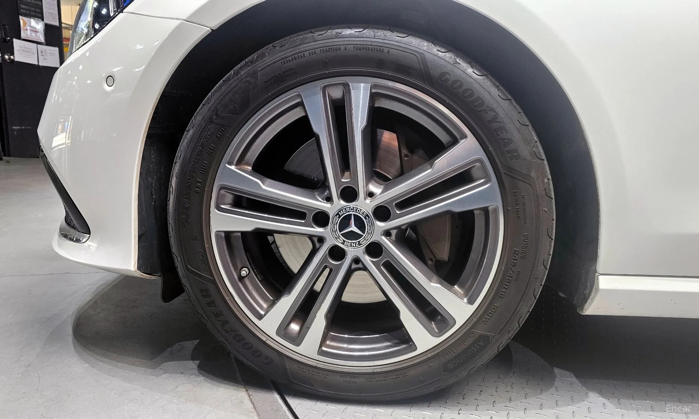 E-Class W213