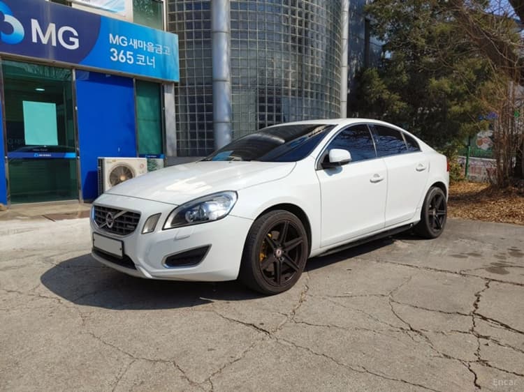 S60