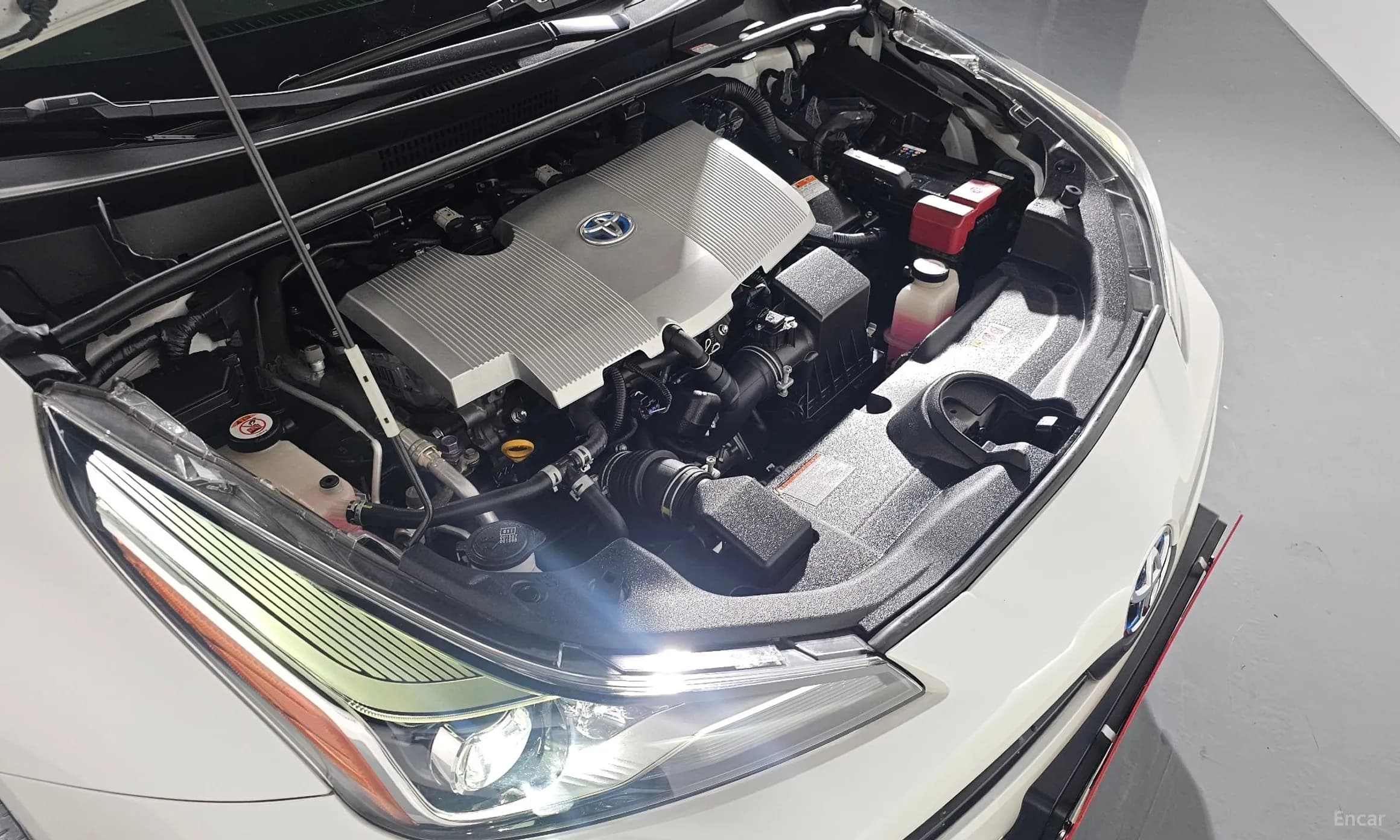 Prius 4th Generation