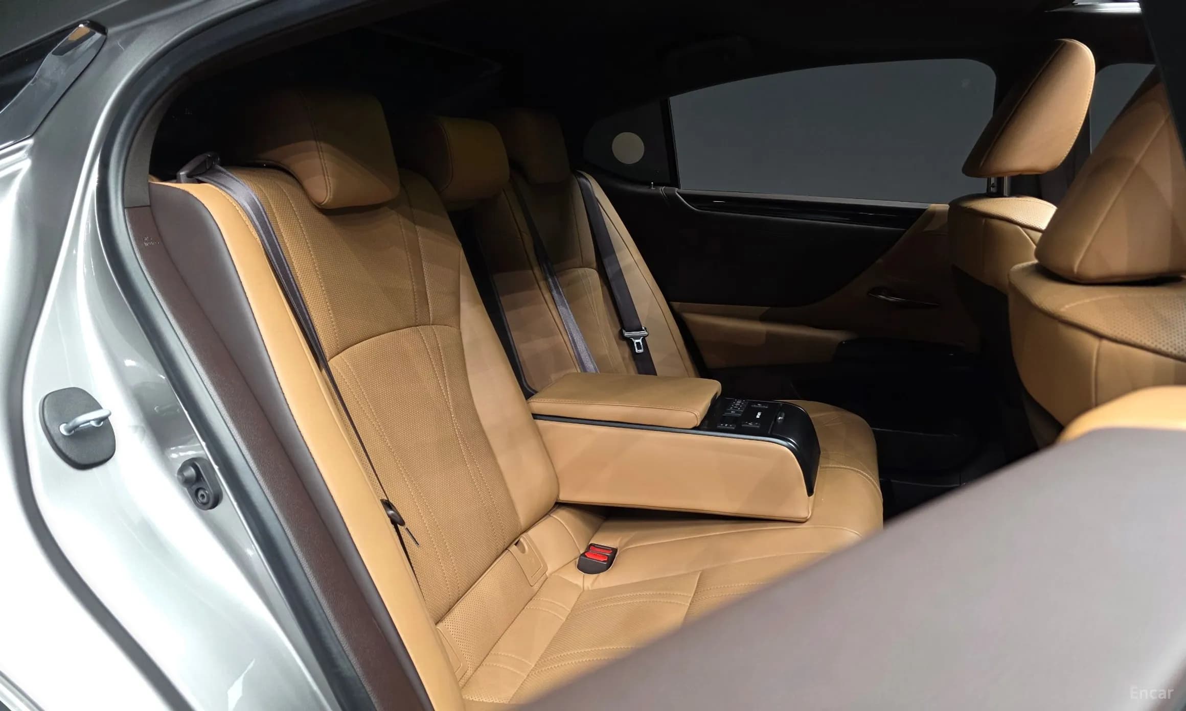 ES300h 7th Generation