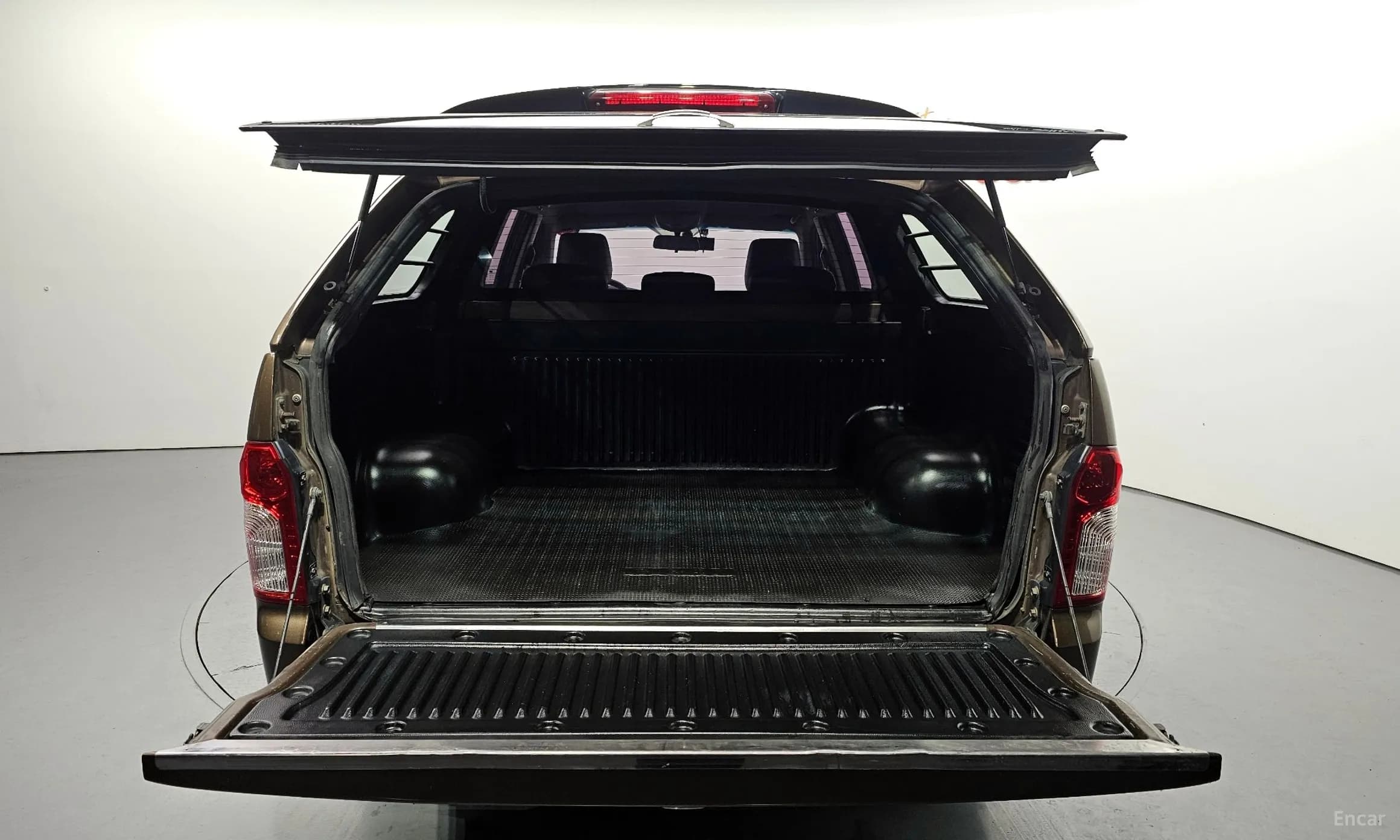 Korando Sports
