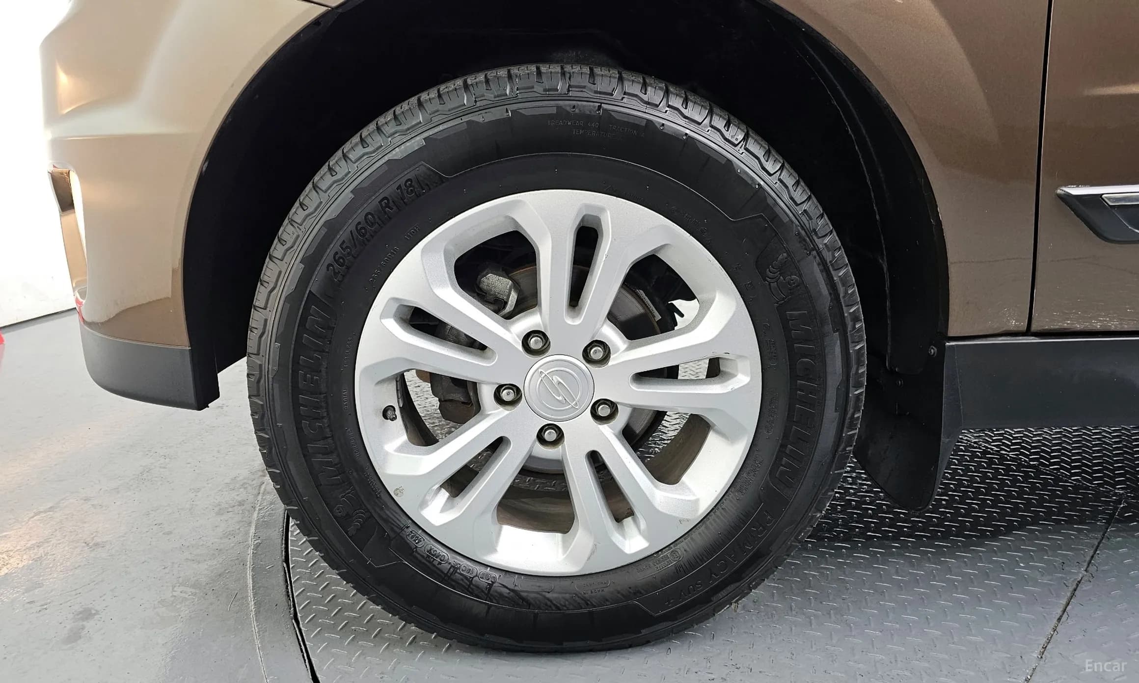 Korando Sports