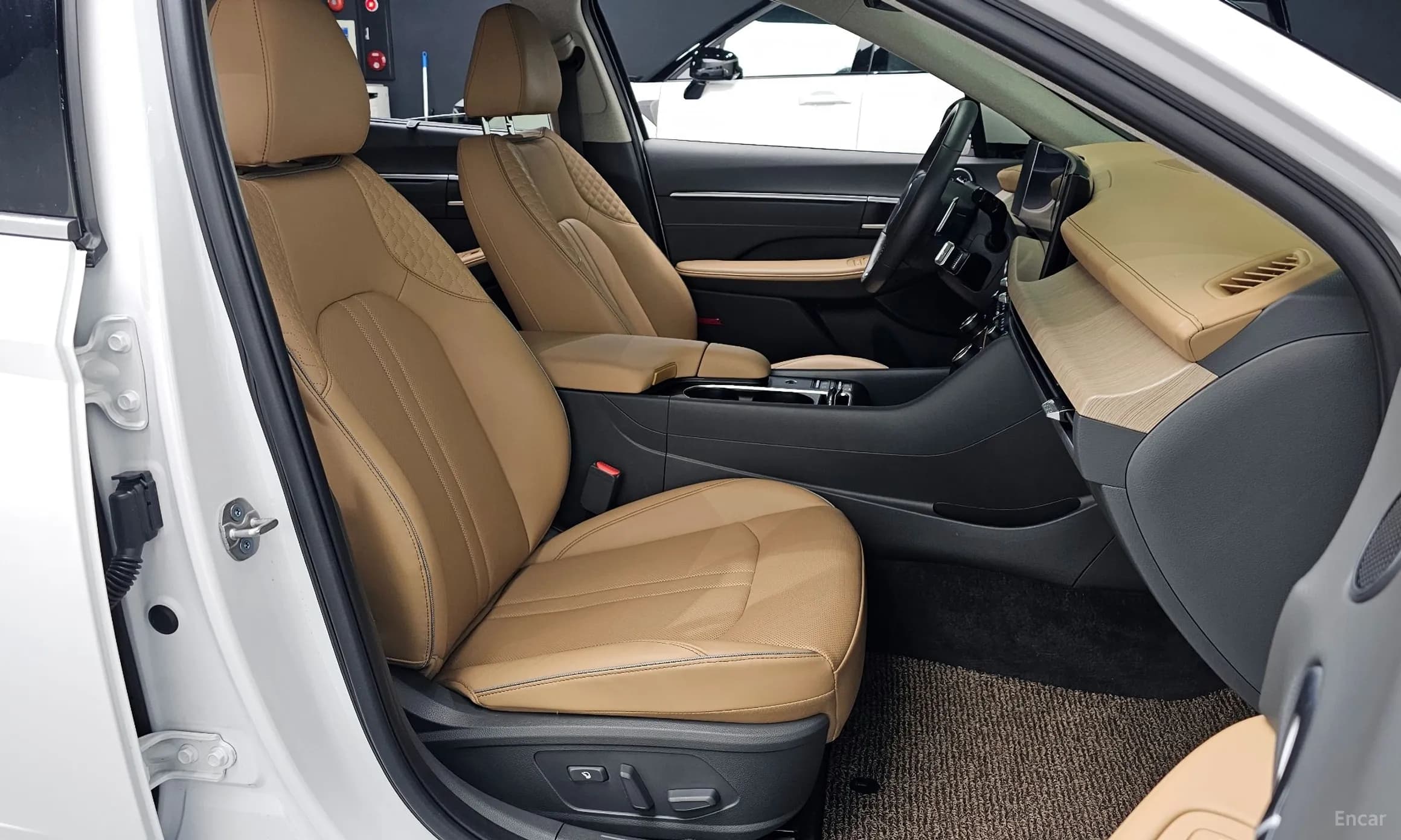 Sonata The Edge (DN8)