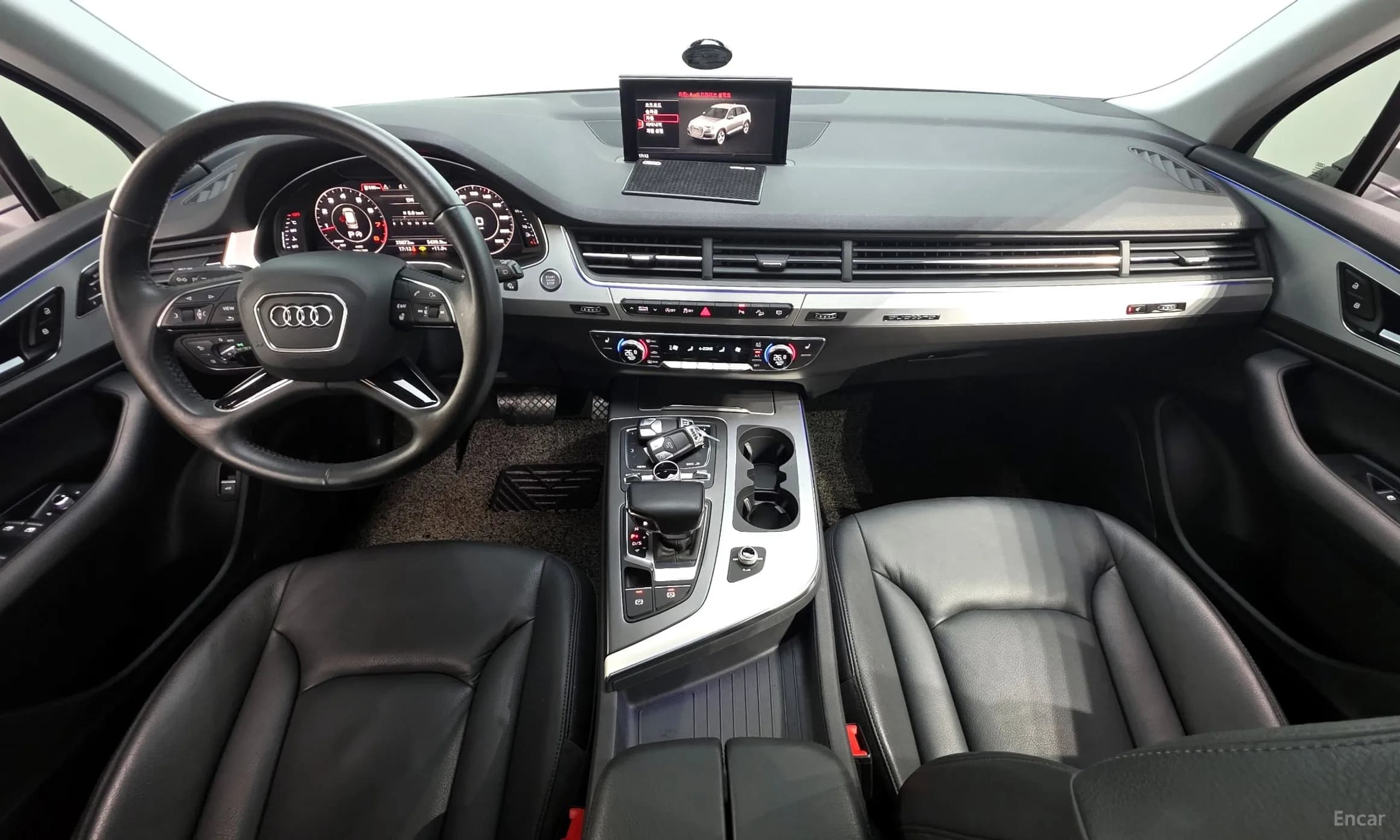 Q7 (4M)