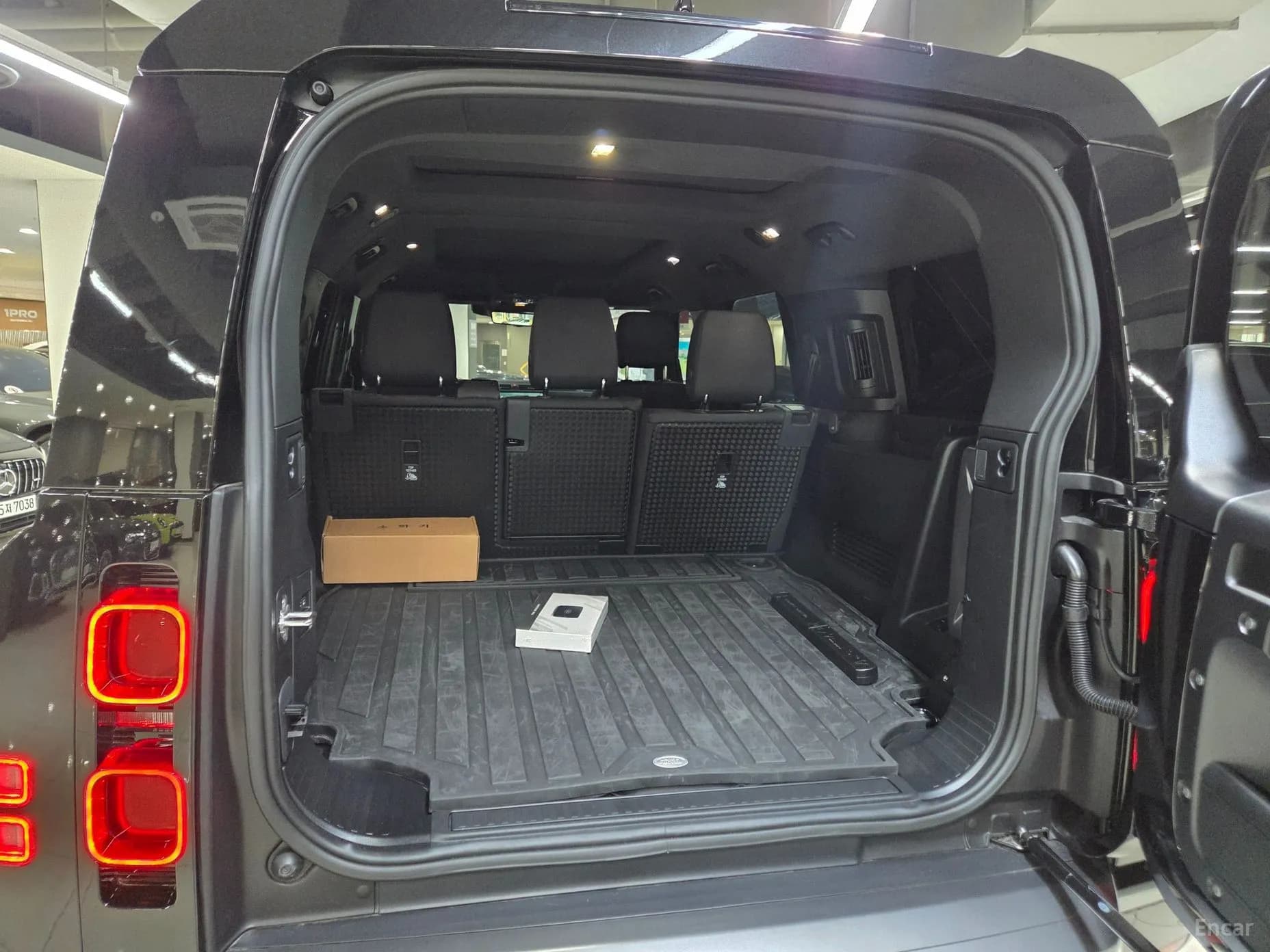 Defender (L663)