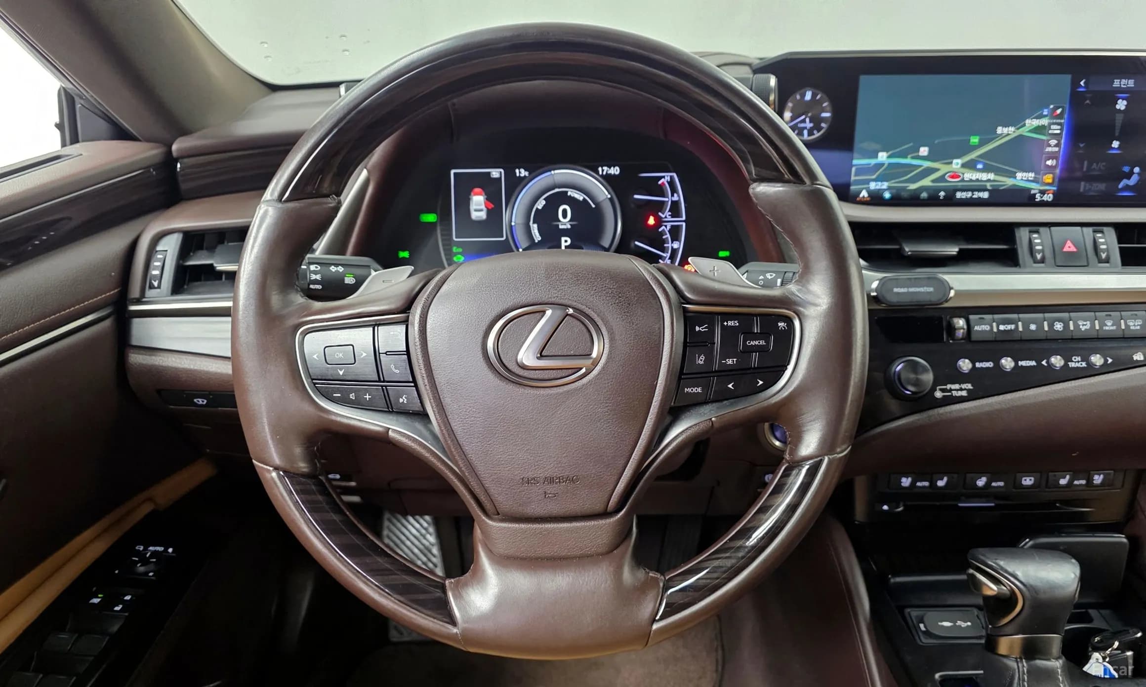 ES300h 7th Generation