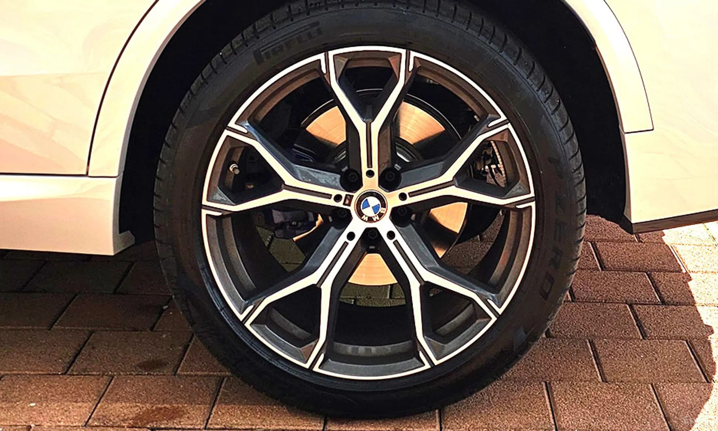 X5 (G05)