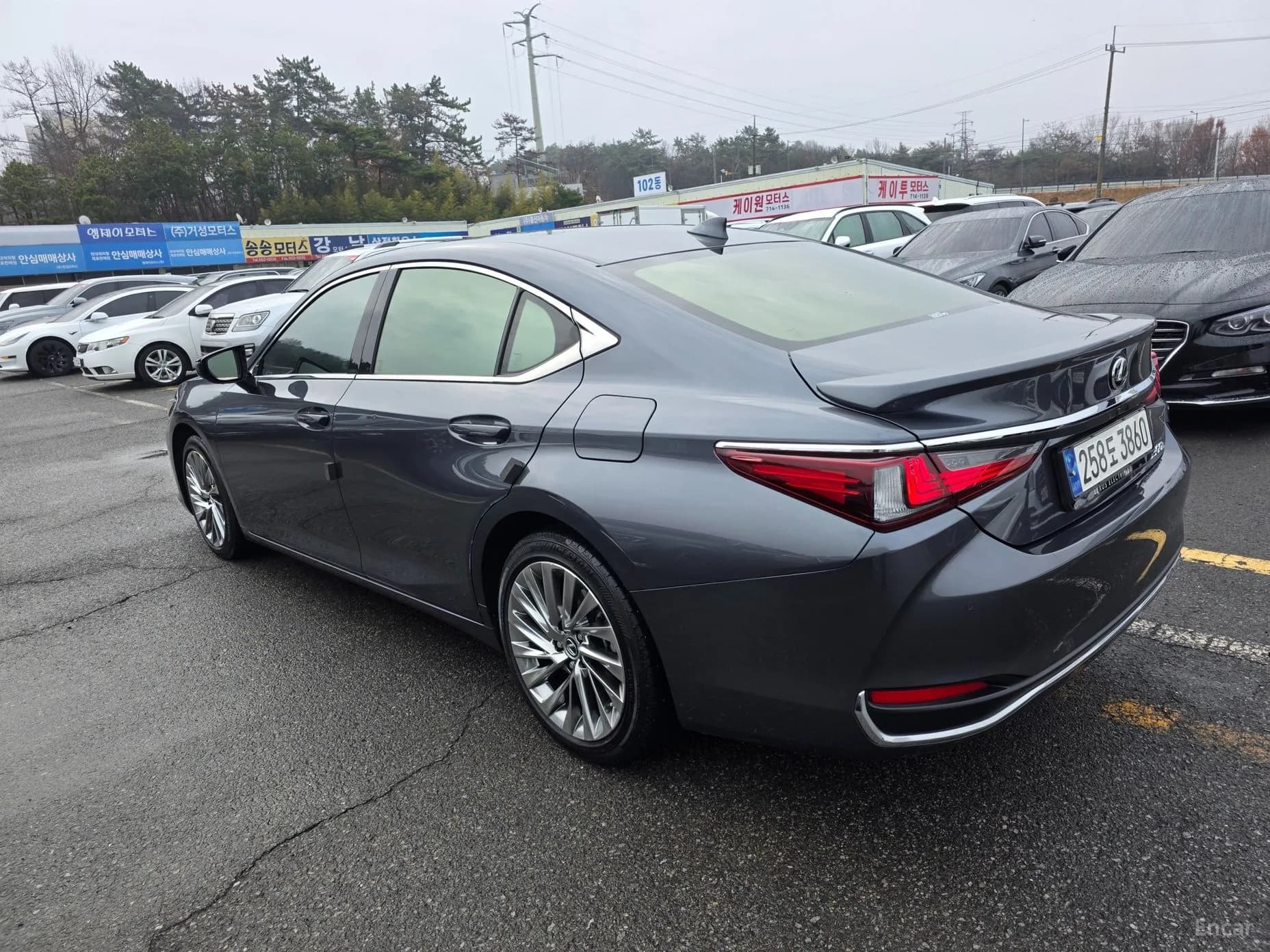 ES300h 7th Generation