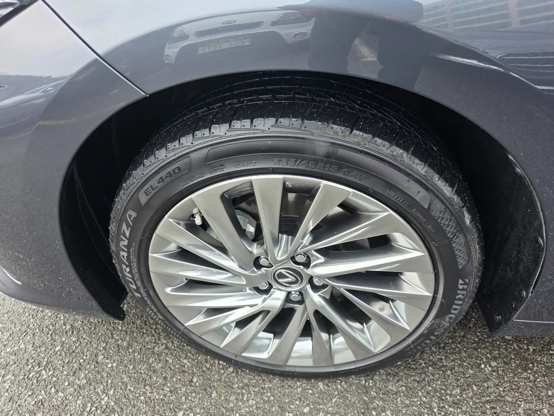 ES300h 7th Generation