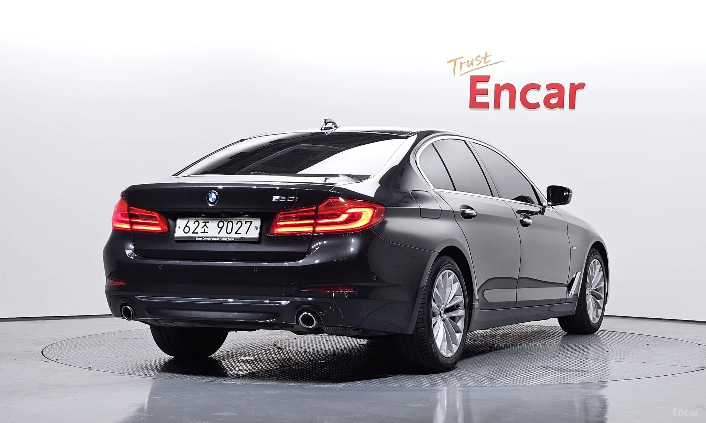 5 Series (G30)