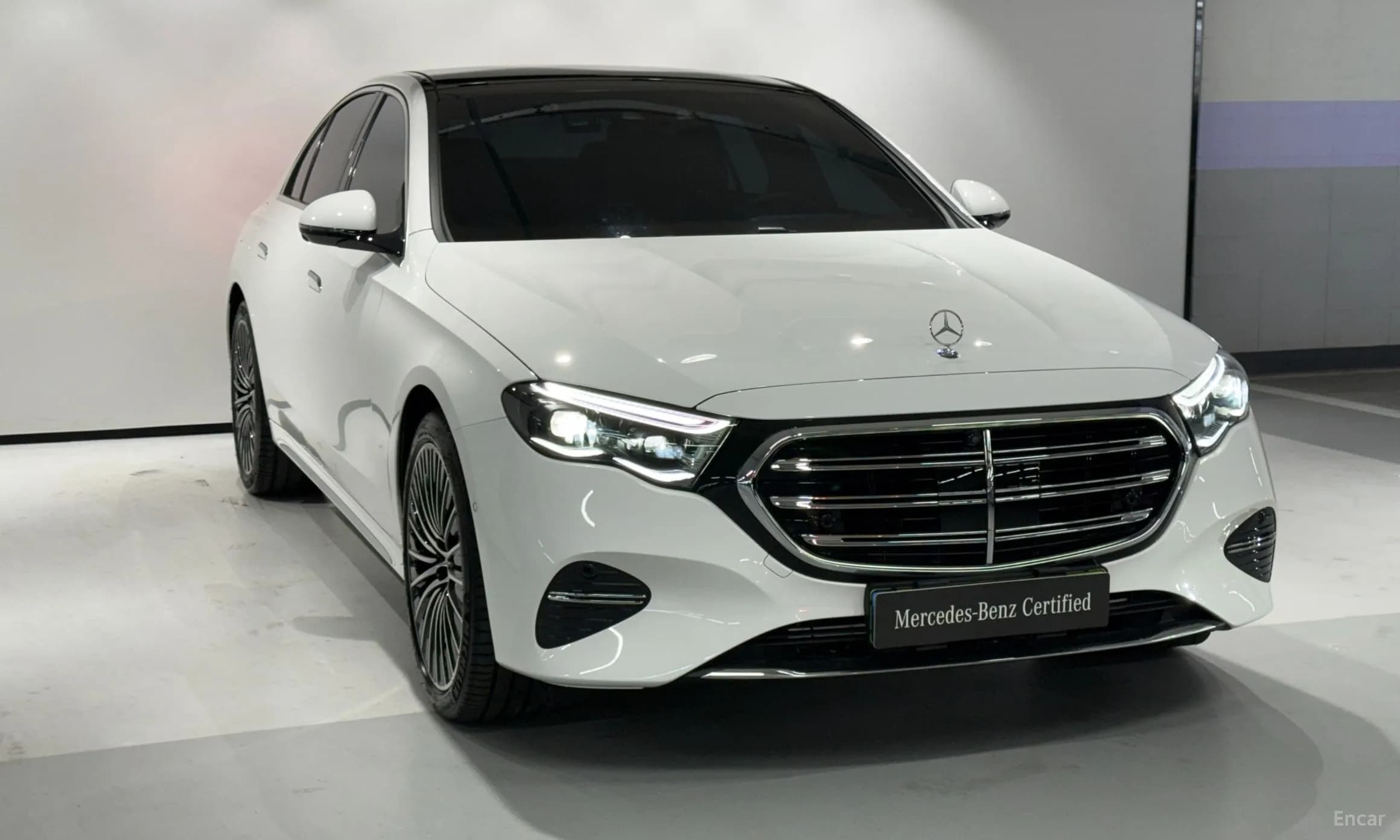 E-Class W214