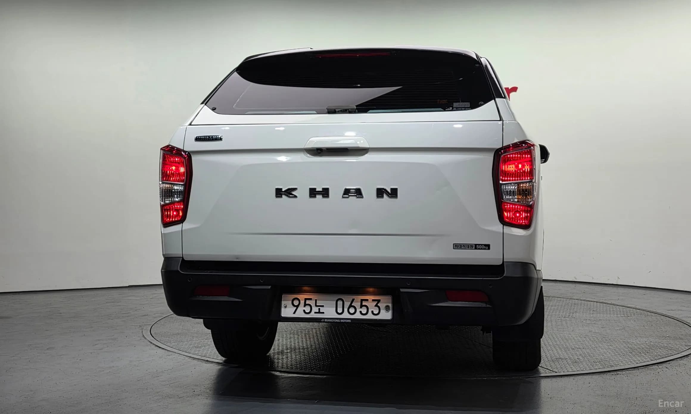 Rexton Sports Khan