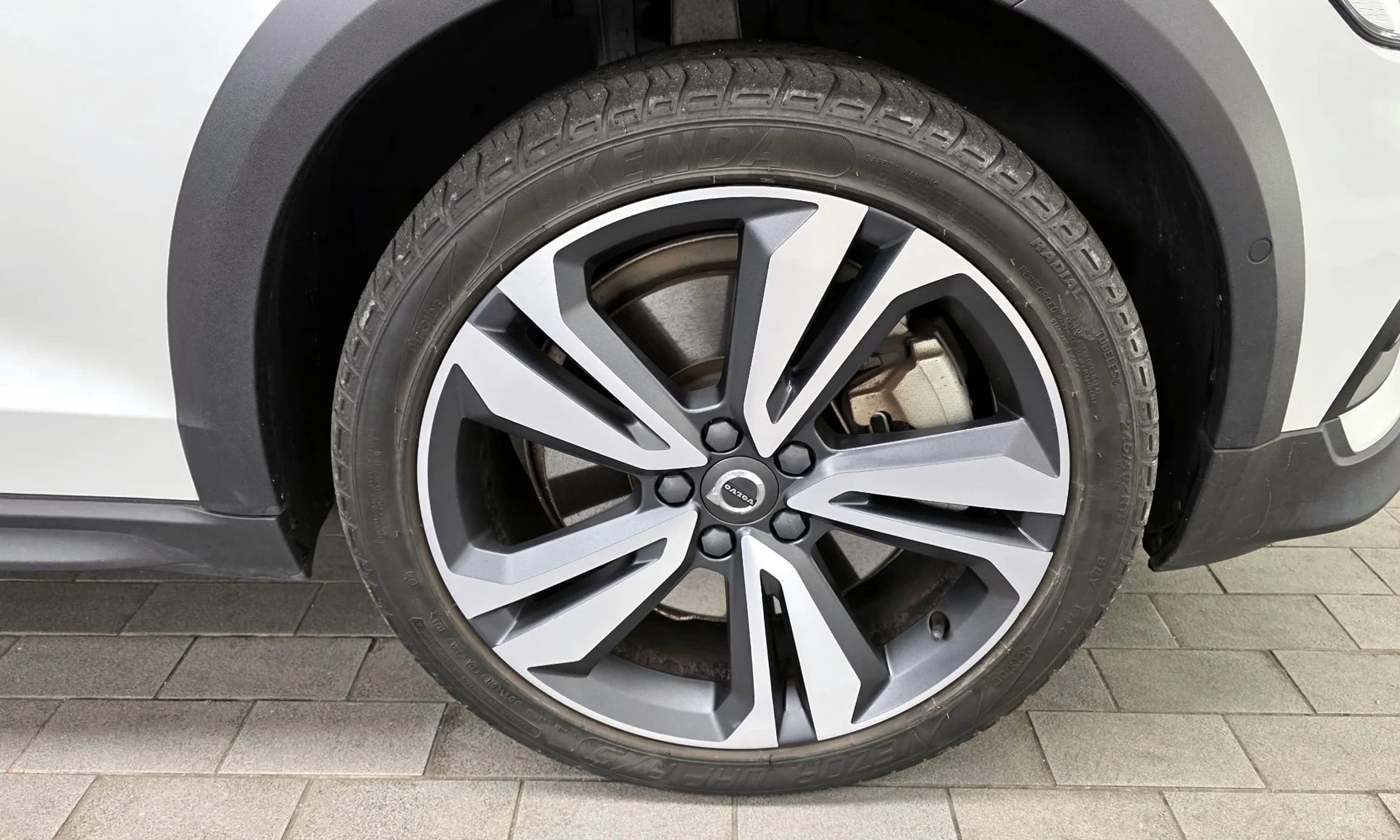 V60 Cross-Country 2nd Generation