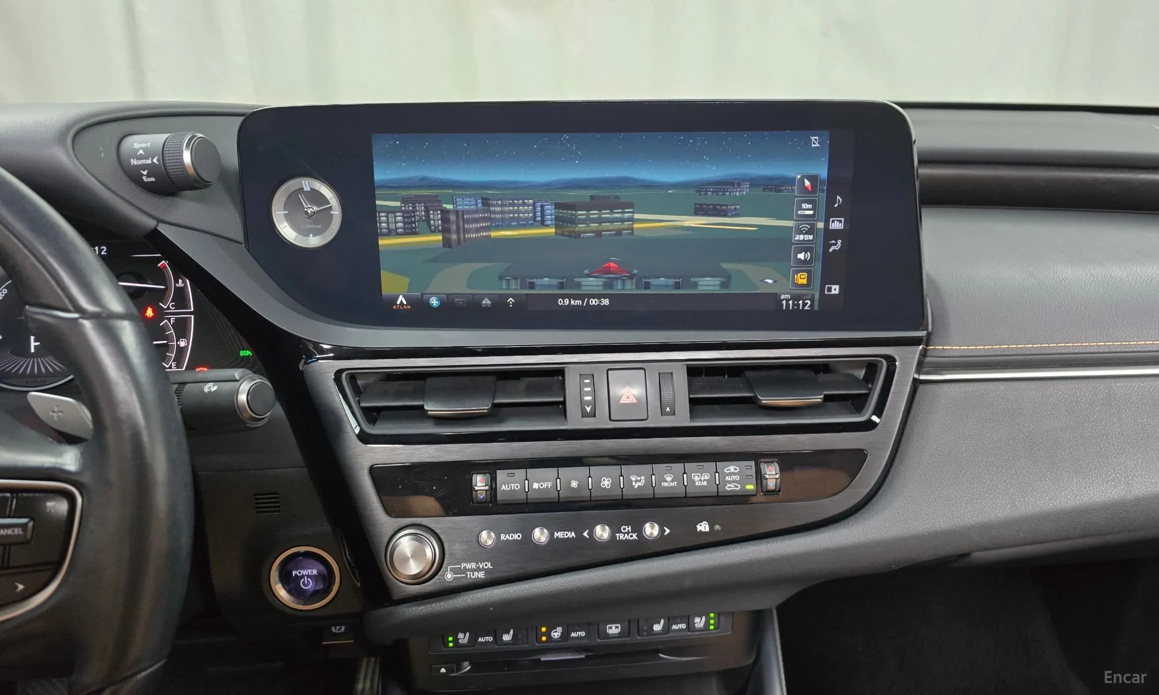 ES300h 7th Generation