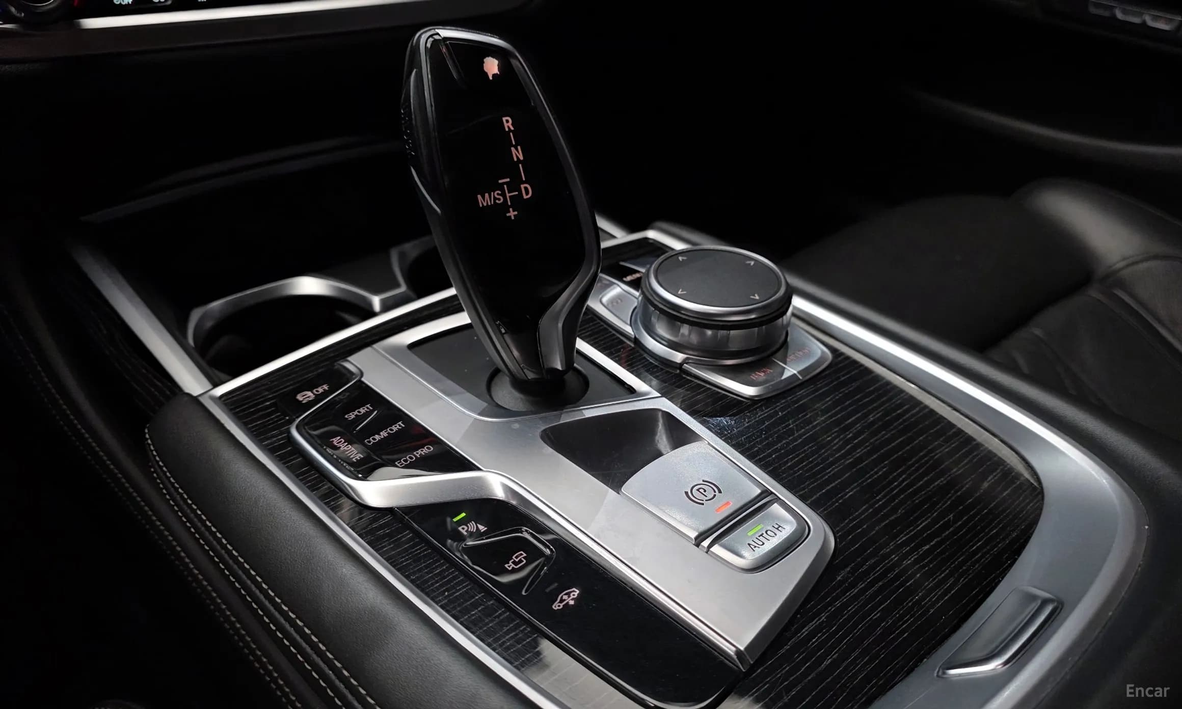 7 Series (G11)