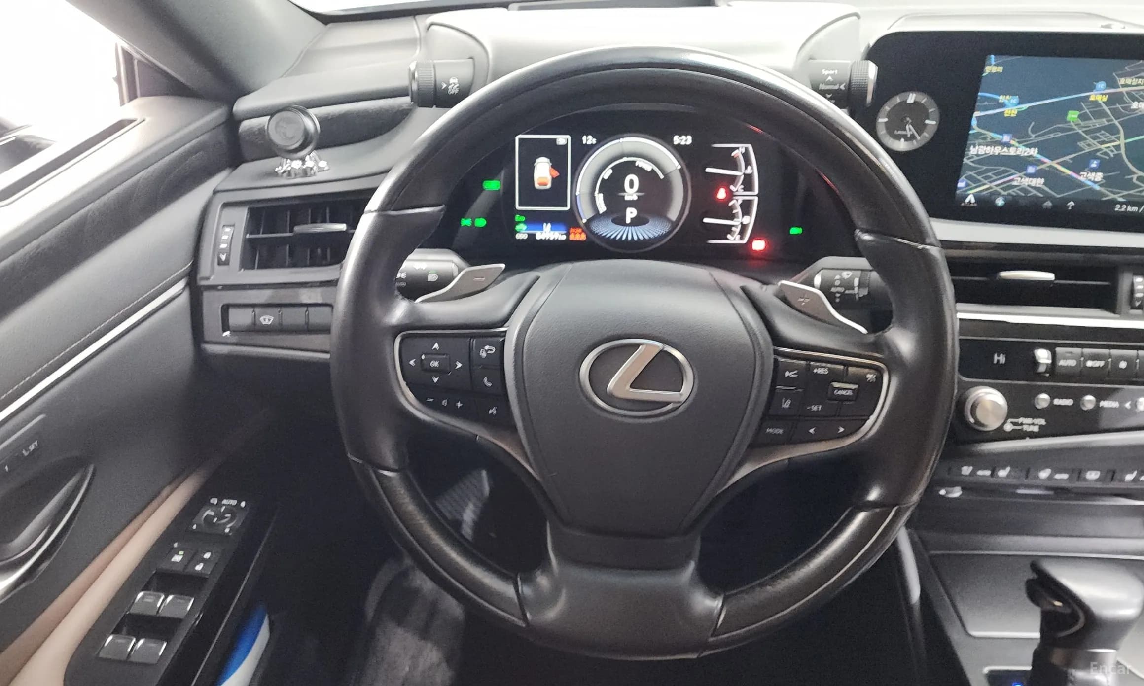 ES300h 7th Generation