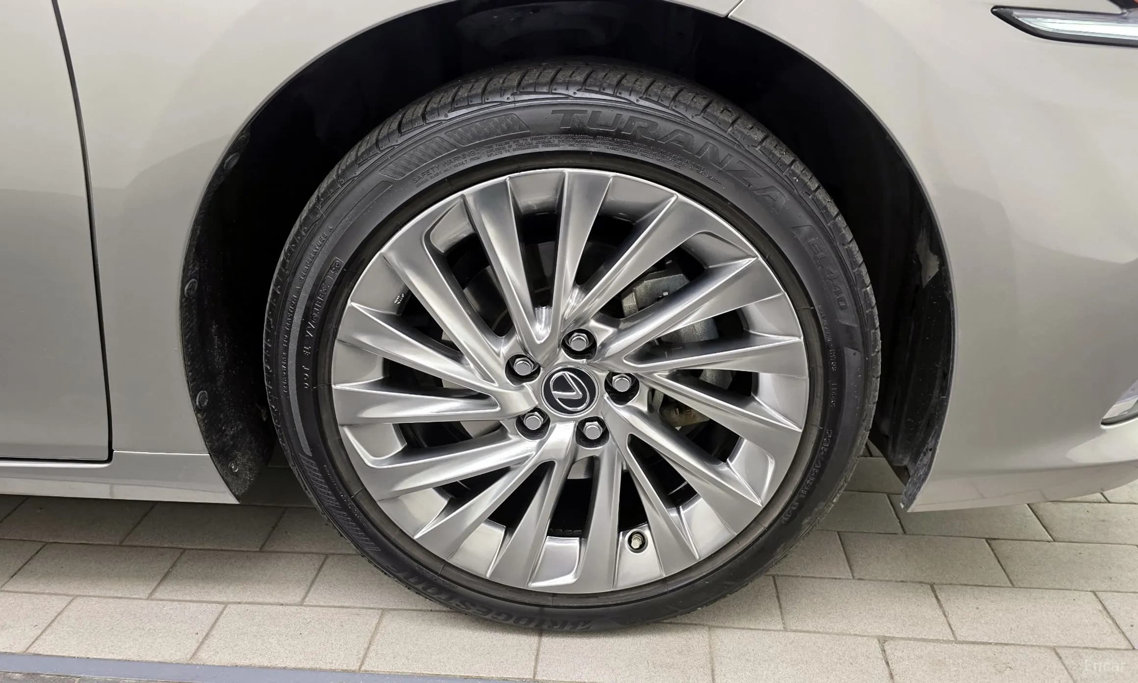 ES300h 7th Generation