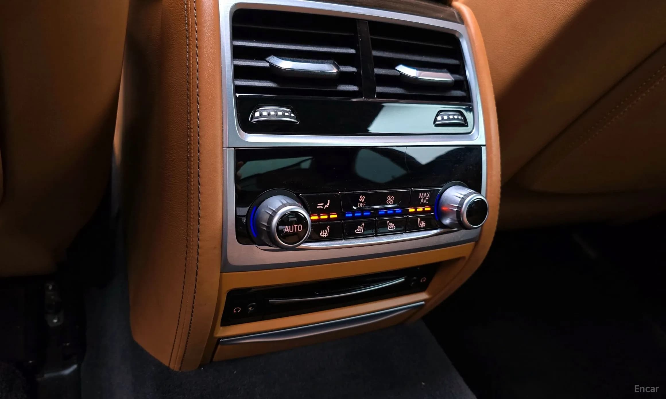 7 Series (G11)