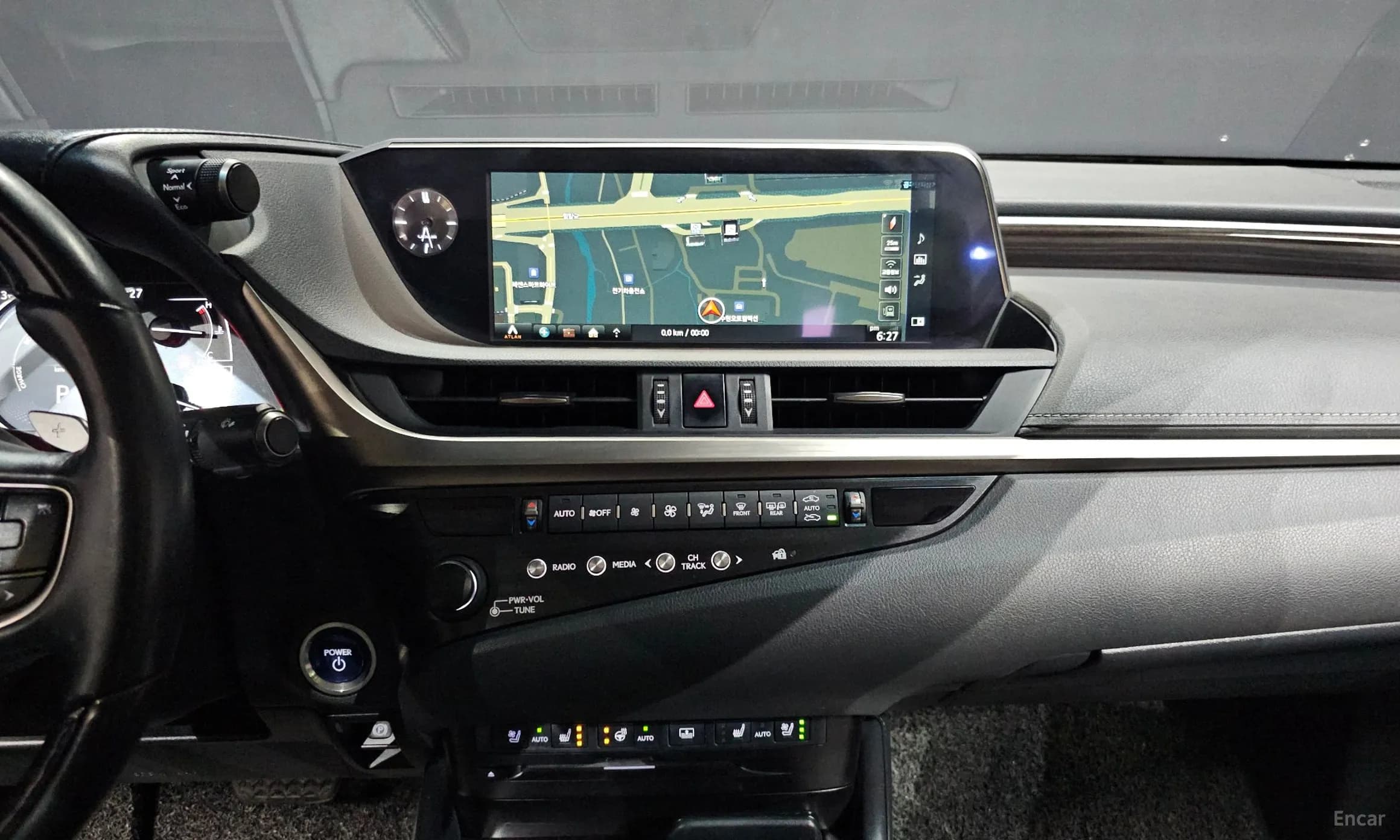 ES300h 7th Generation