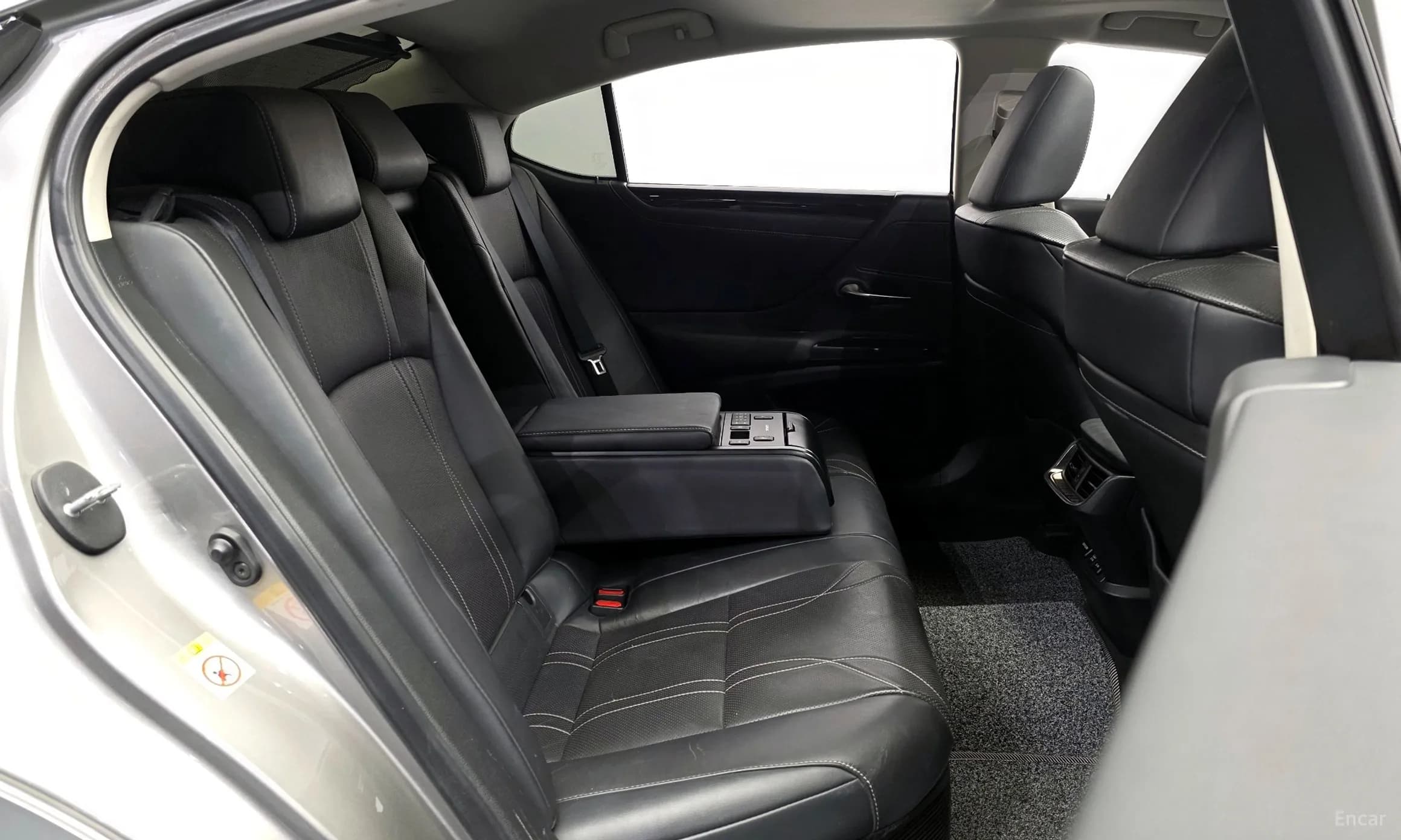 ES300h 7th Generation