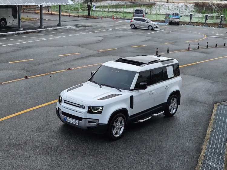 Defender (L663)