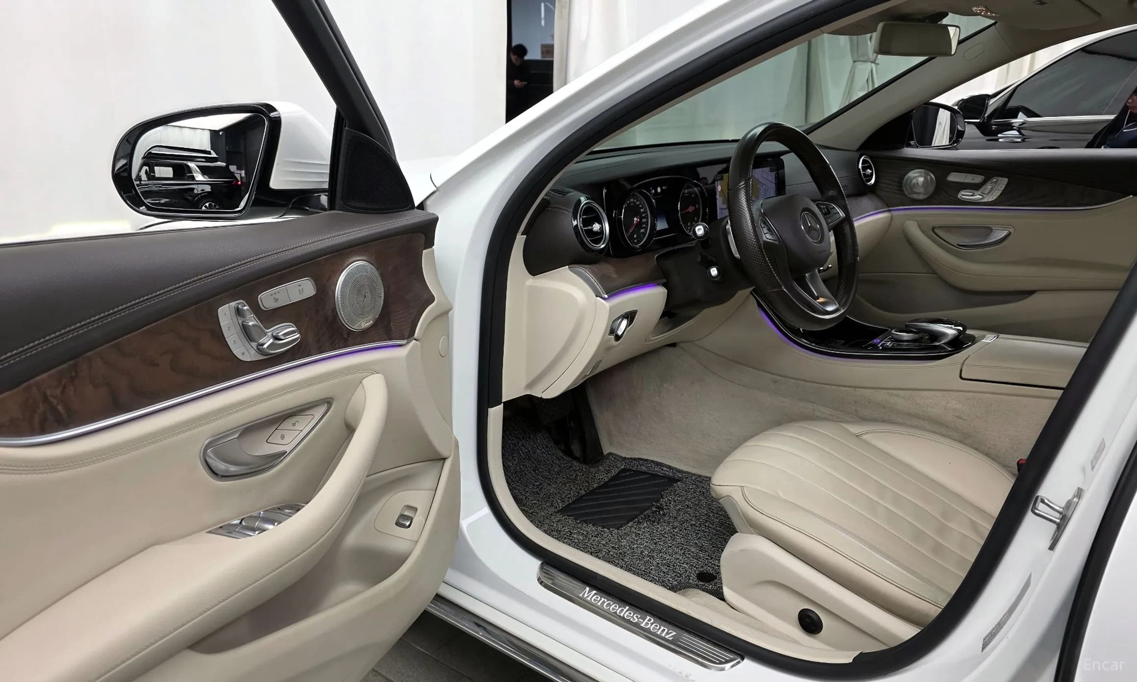 E-Class W213