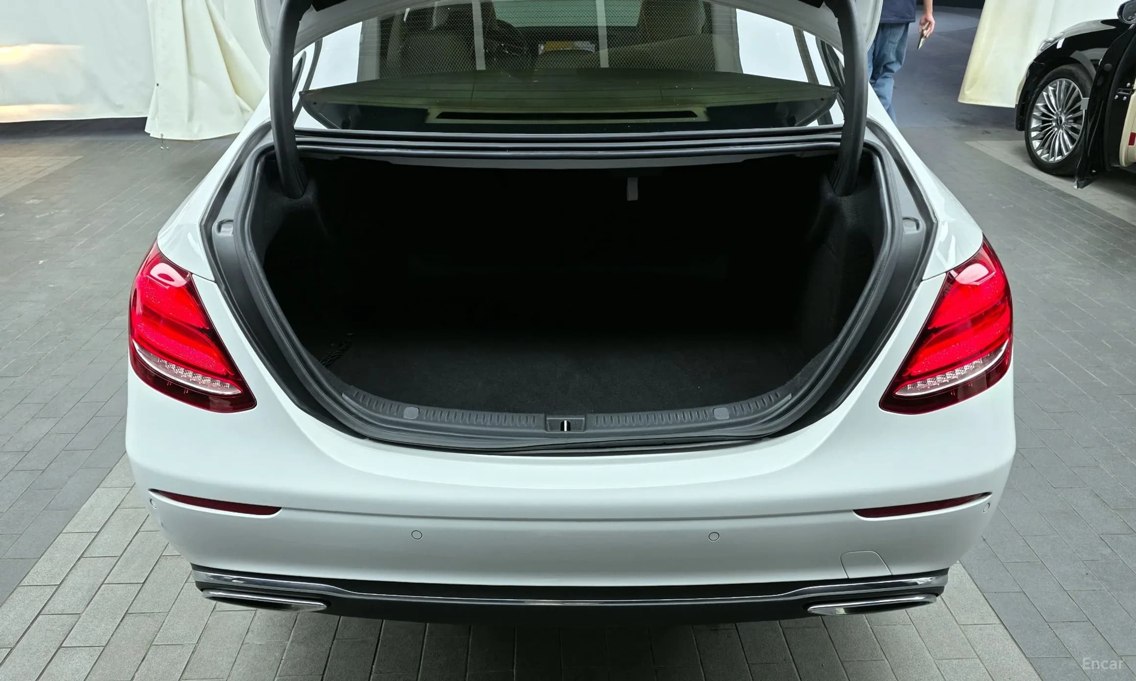 E-Class W213